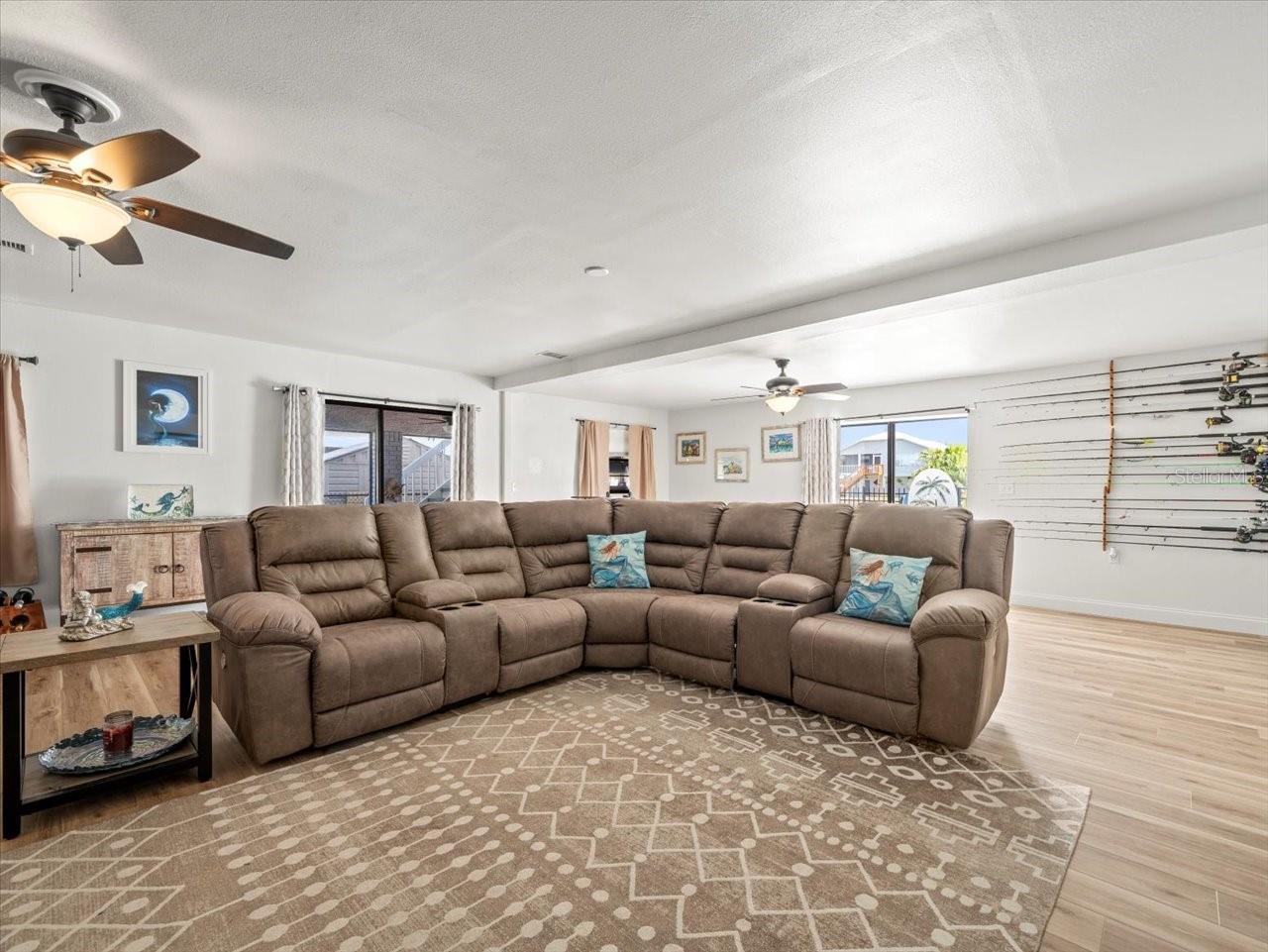 Image 46 of 86 For 4359 Tahiti Drive