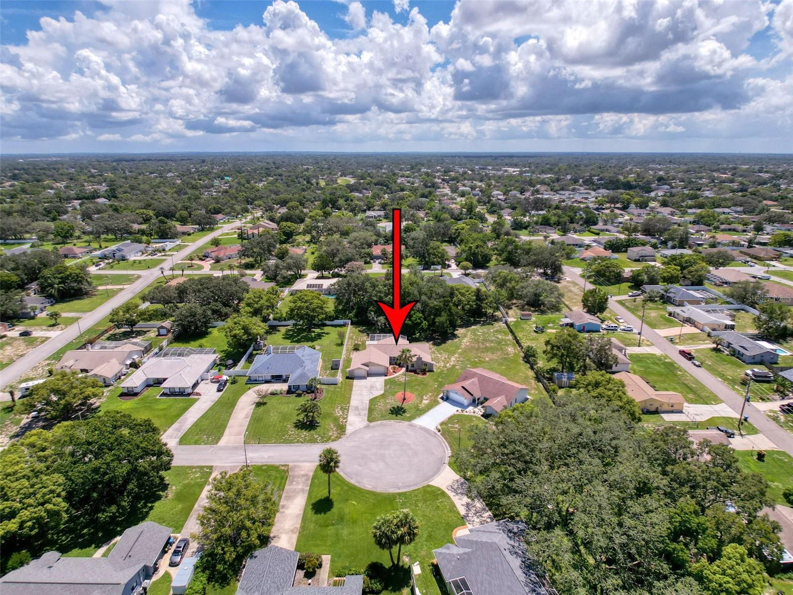 Listing photo id 49 for 2124 Little Peach Court
