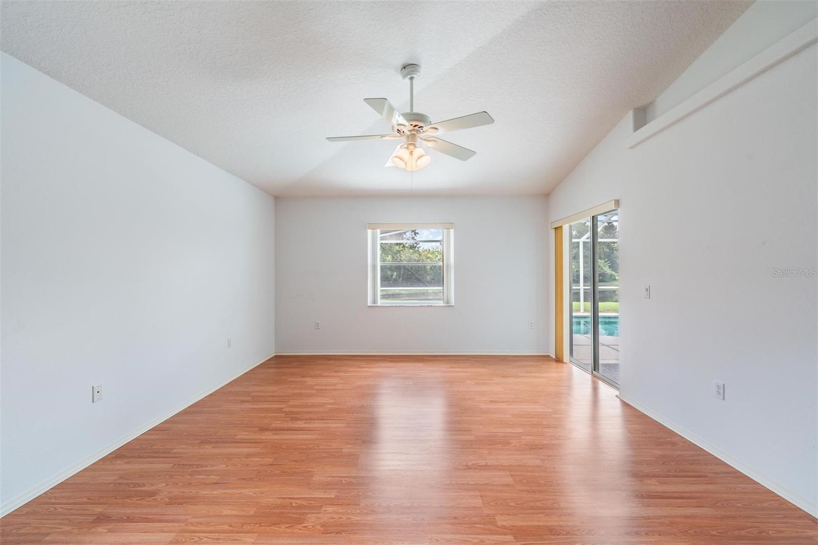 Image 11 of 29 For 8426 Ashford Place