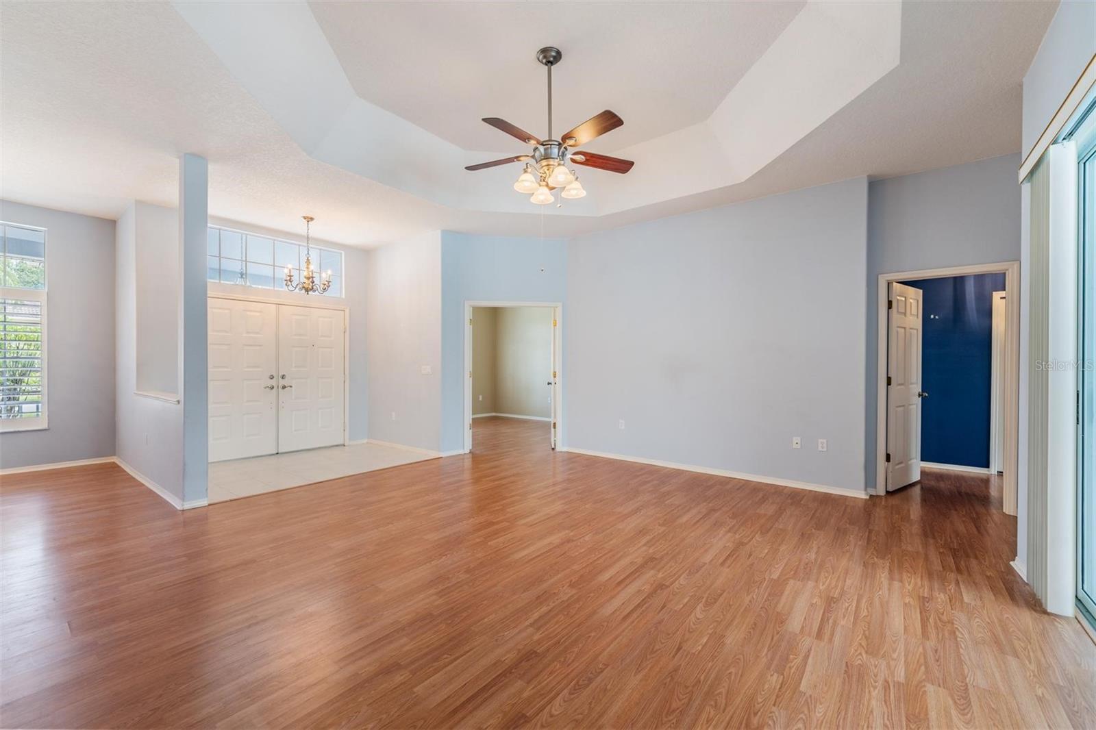 Image 9 of 29 For 8426 Ashford Place