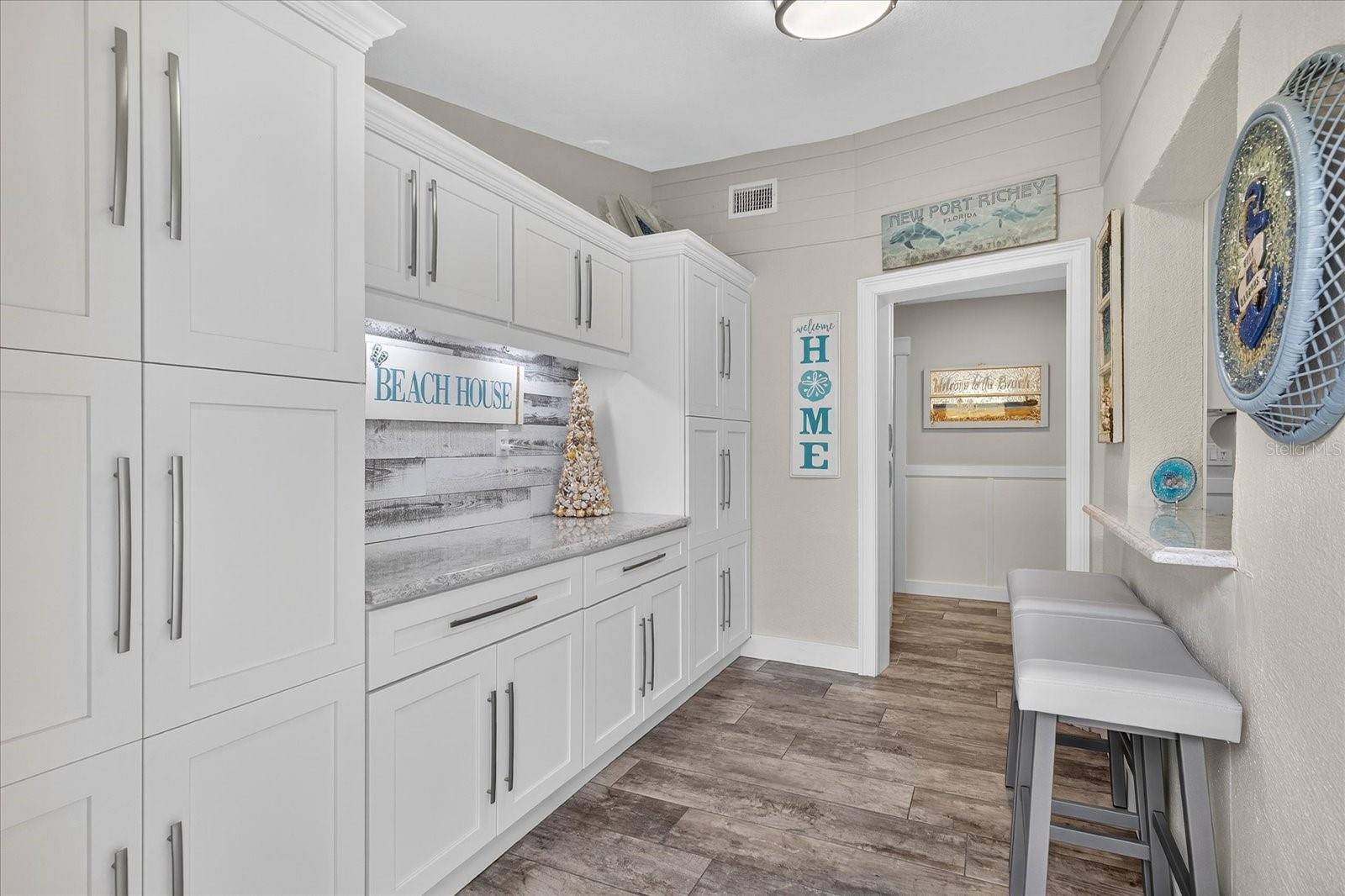 Image 4 of 72 For 4701 Floramar Terrace