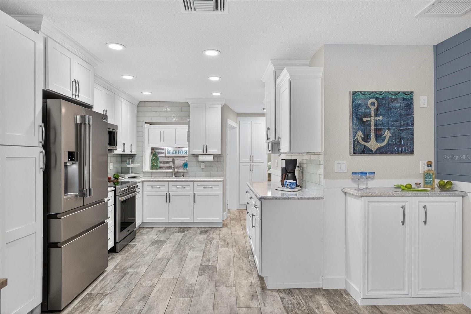 Image 40 of 72 For 4701 Floramar Terrace