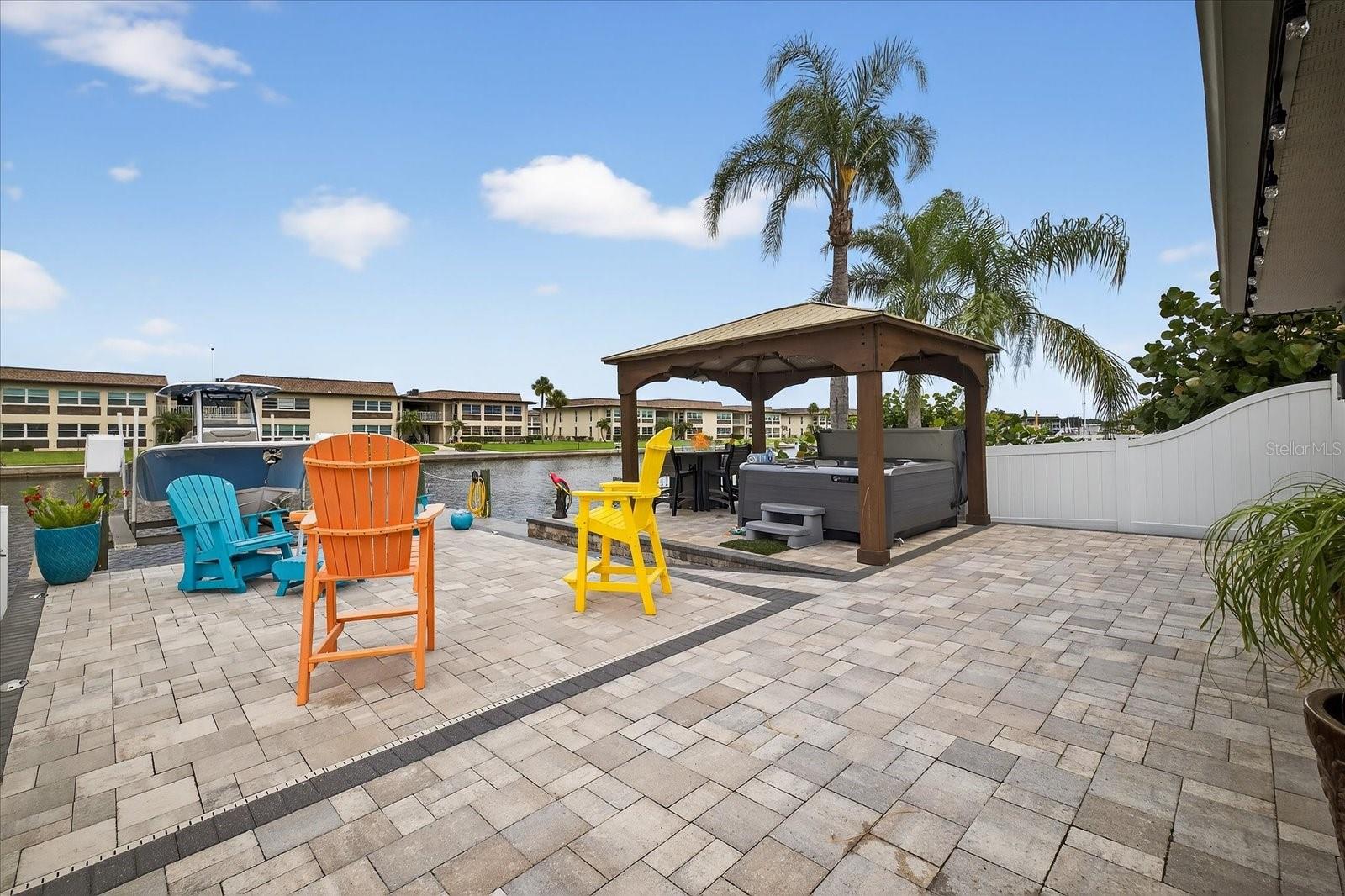 Image 44 of 72 For 4701 Floramar Terrace