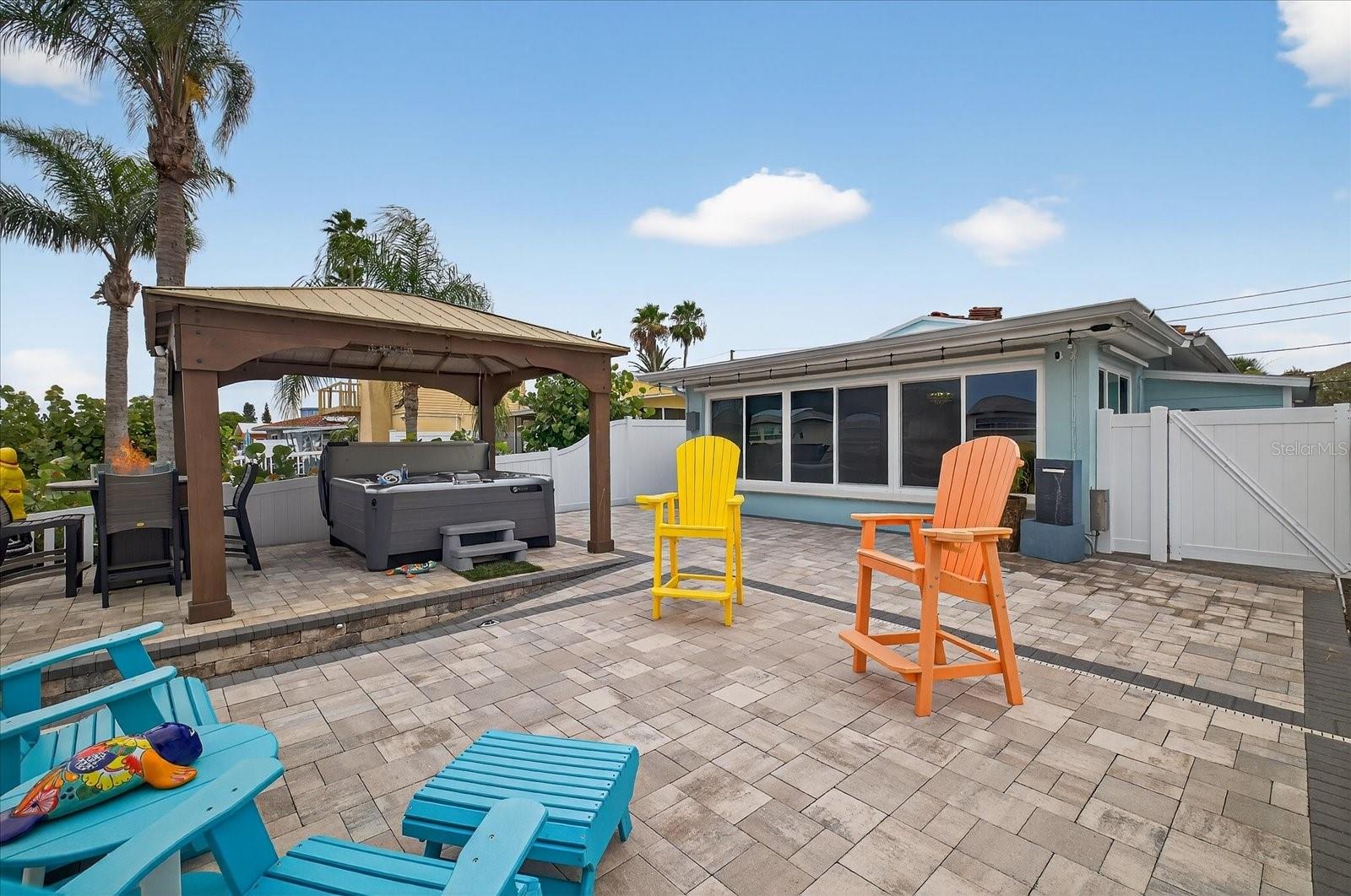 Image 46 of 72 For 4701 Floramar Terrace