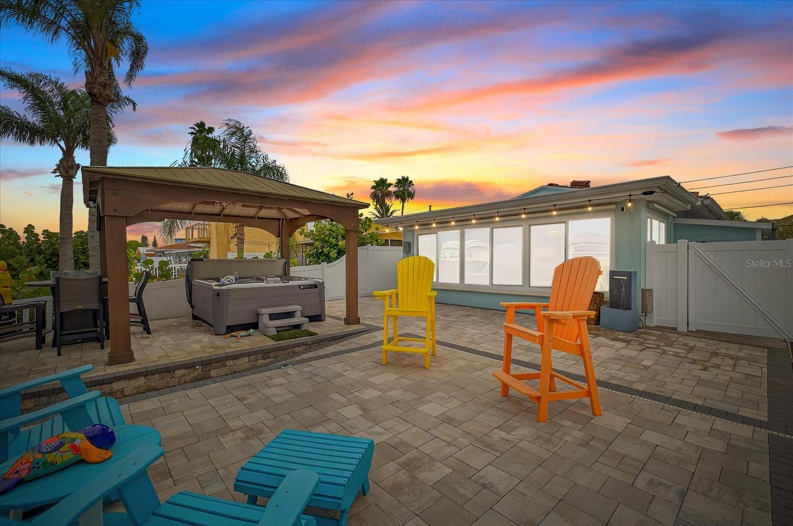 Image 47 of 72 For 4701 Floramar Terrace