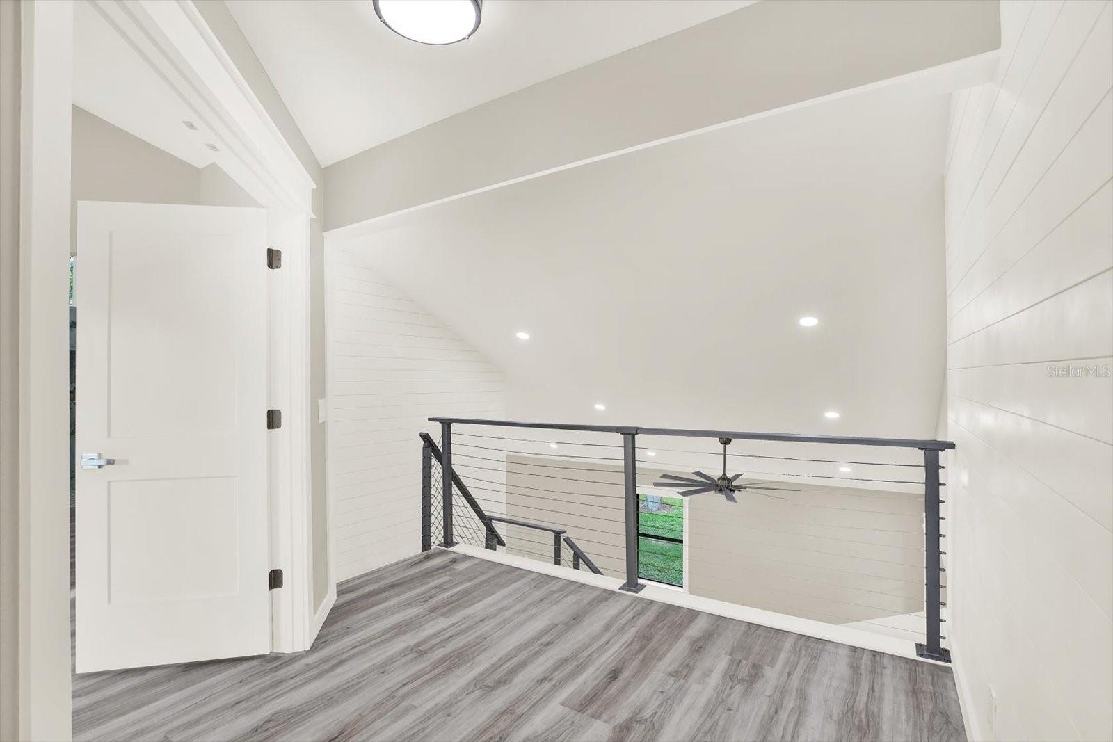 Image 22 of 42 For 15112 Heathridge Drive