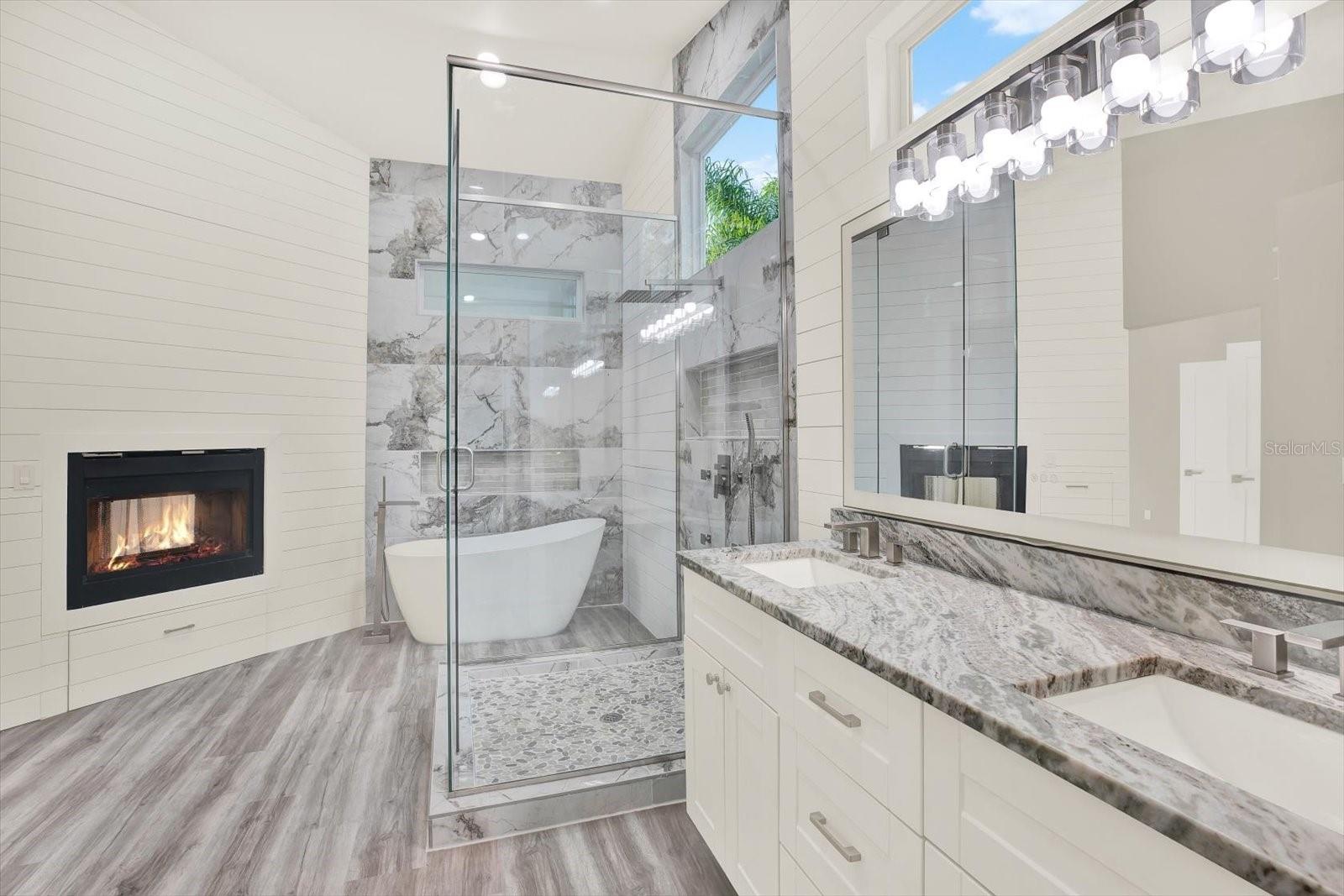 Image 30 of 42 For 15112 Heathridge Drive