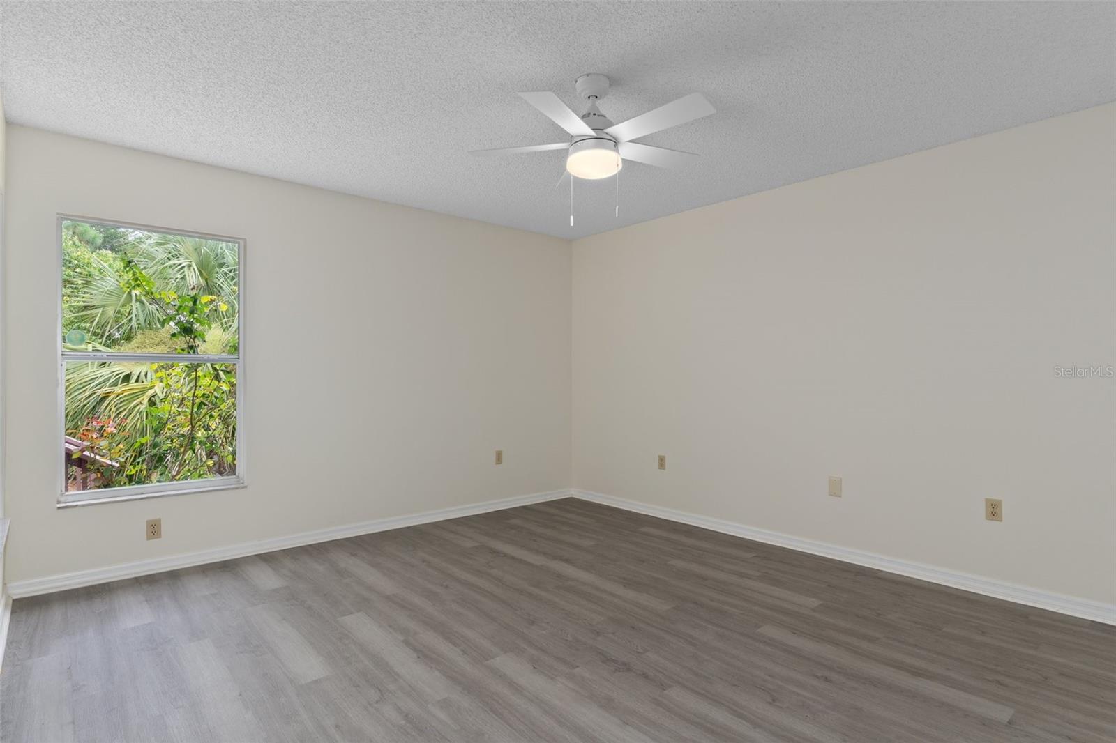 Image 25 of 62 For 931 Starjasmine Place