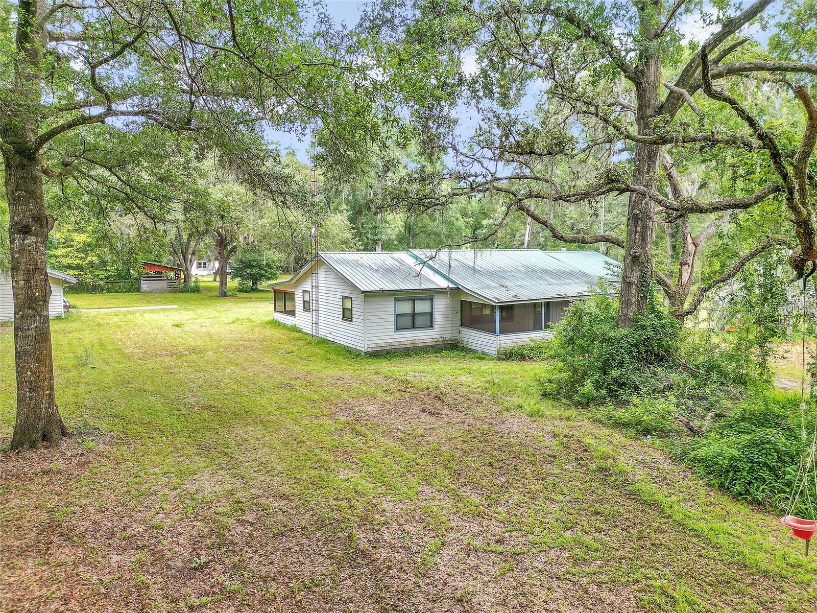 Image 33 of 65 For 476 117th Court