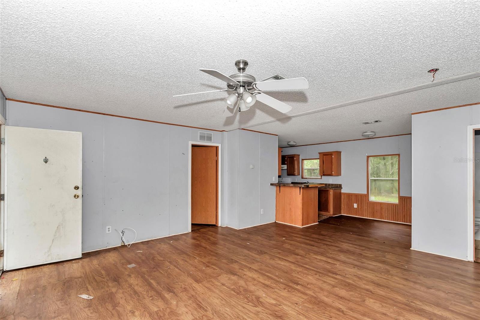 Image 46 of 65 For 476 117th Court