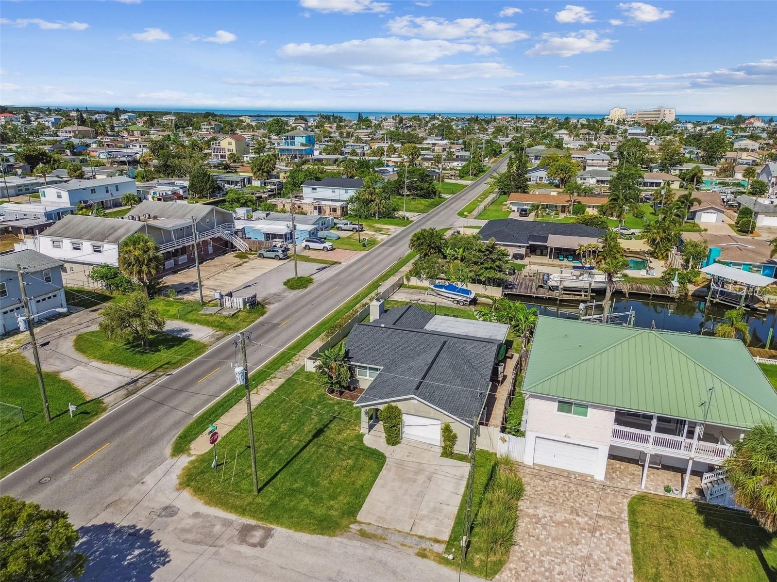 Image 61 of 93 For 13727 Coco Avenue