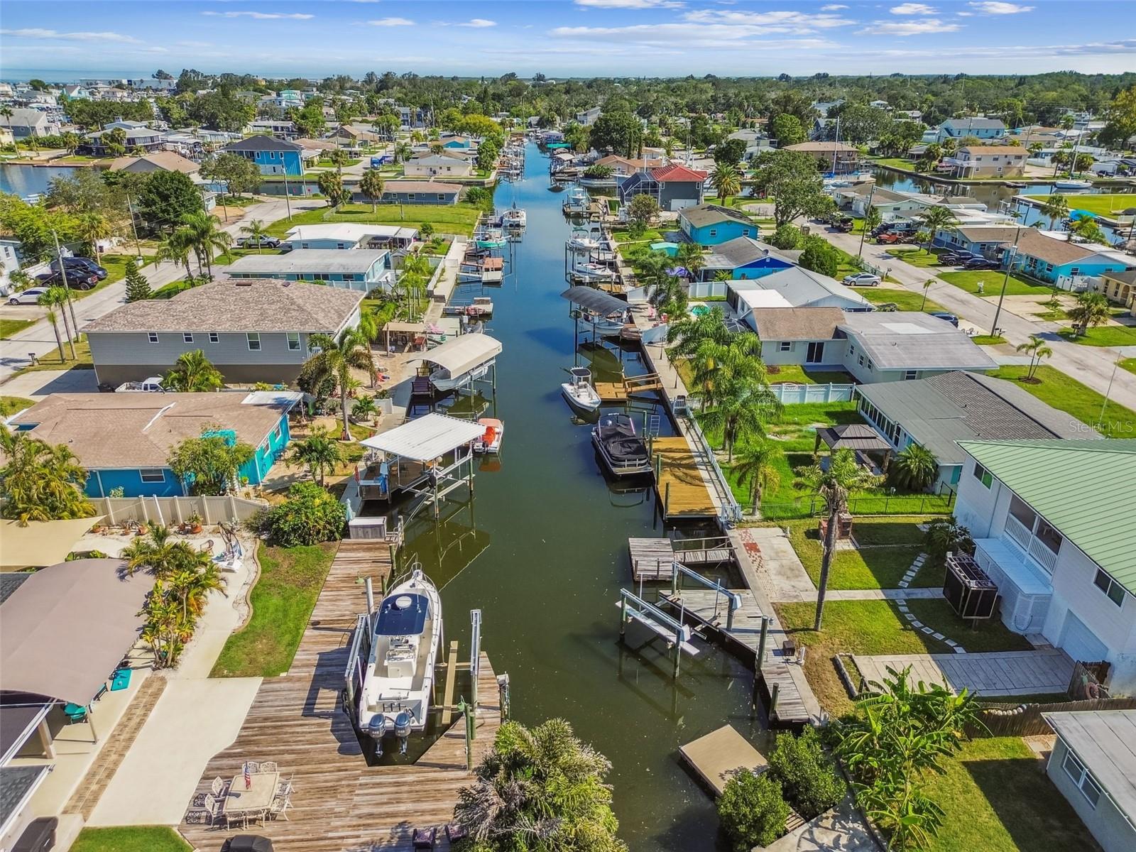 Image 76 of 93 For 13727 Coco Avenue