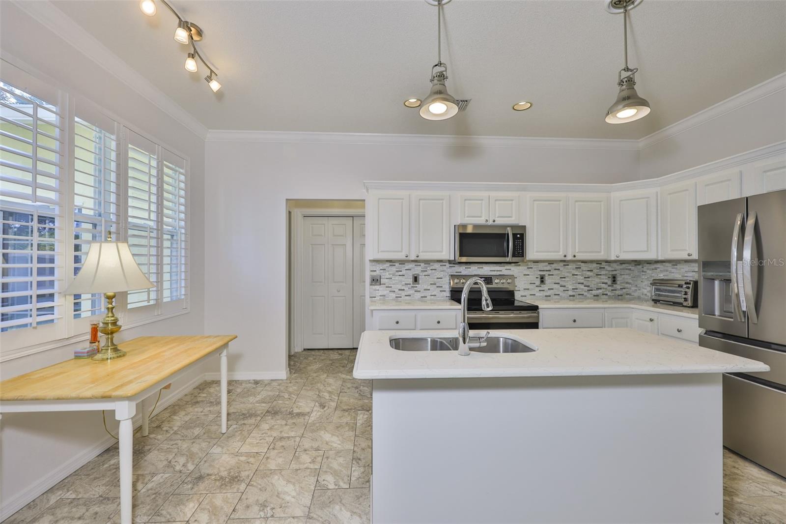 Image 17 of 40 For 2224 Barbara Drive