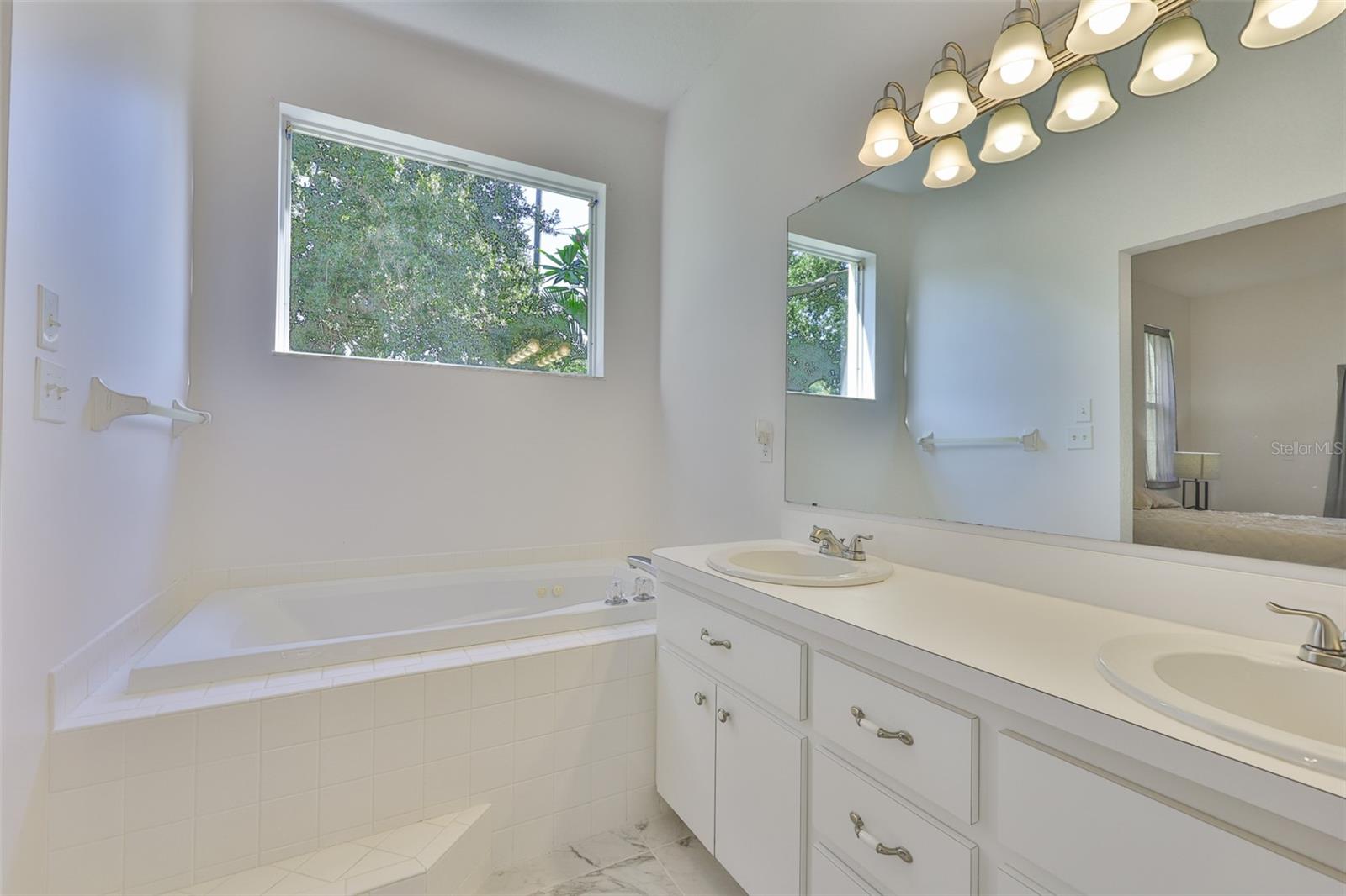 Image 23 of 40 For 2224 Barbara Drive