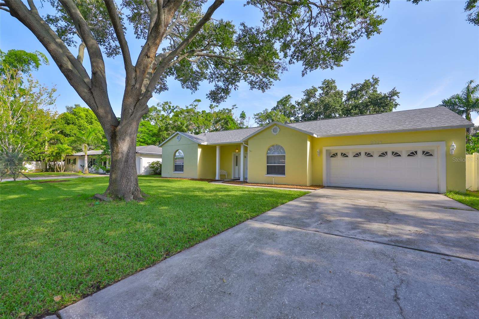 Image 3 of 40 For 2224 Barbara Drive