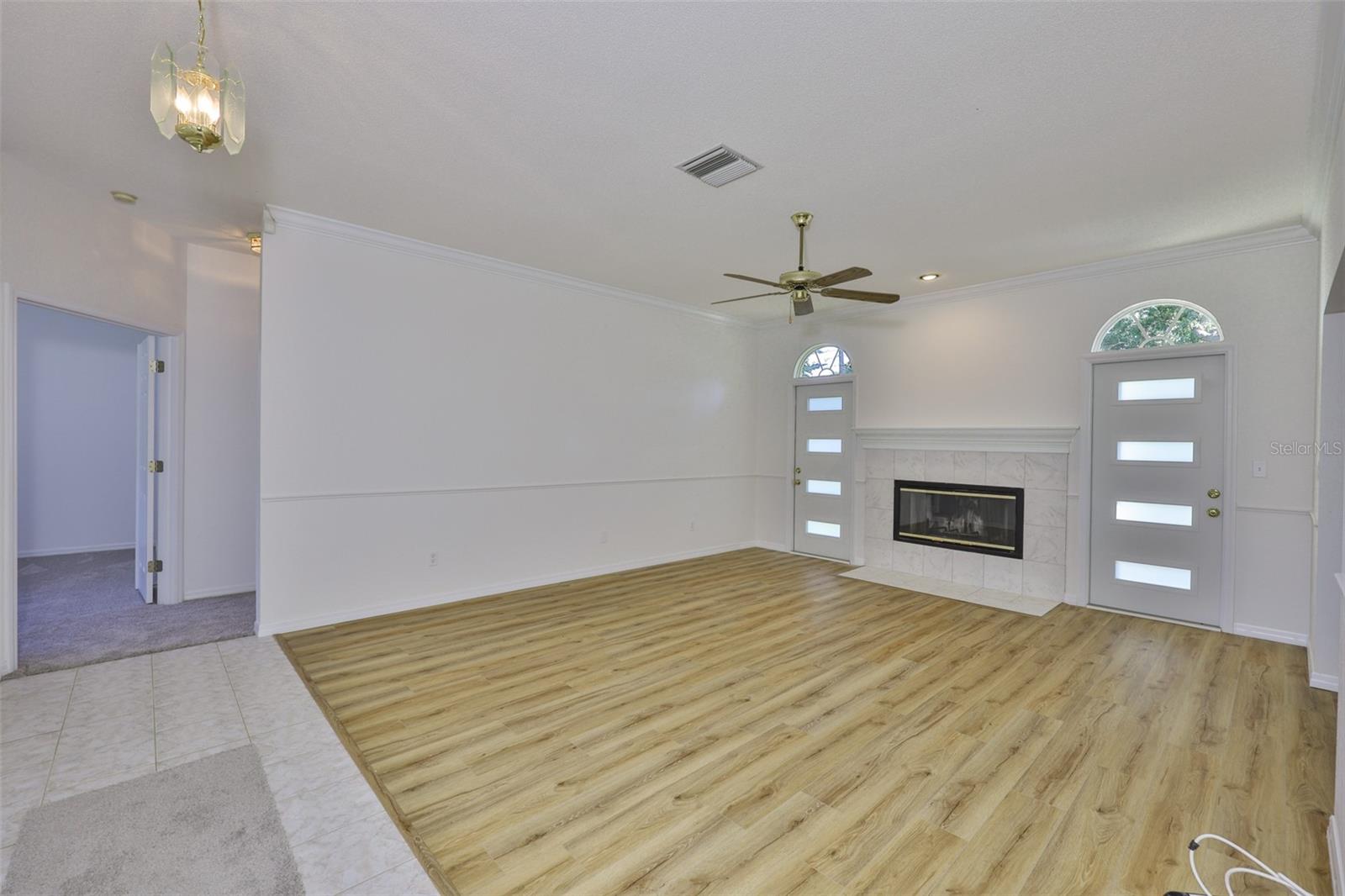 Image 7 of 40 For 2224 Barbara Drive