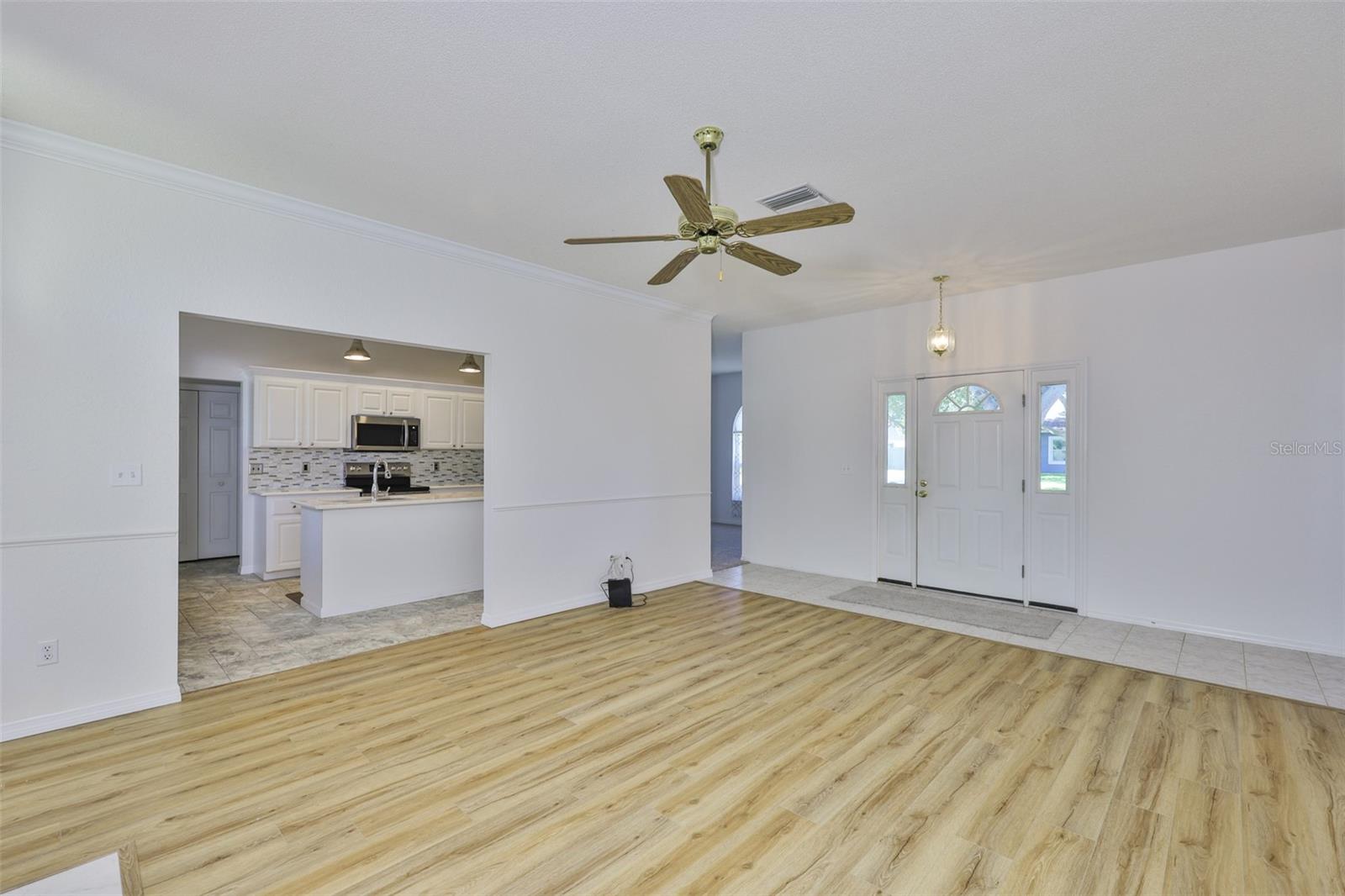 Image 9 of 40 For 2224 Barbara Drive