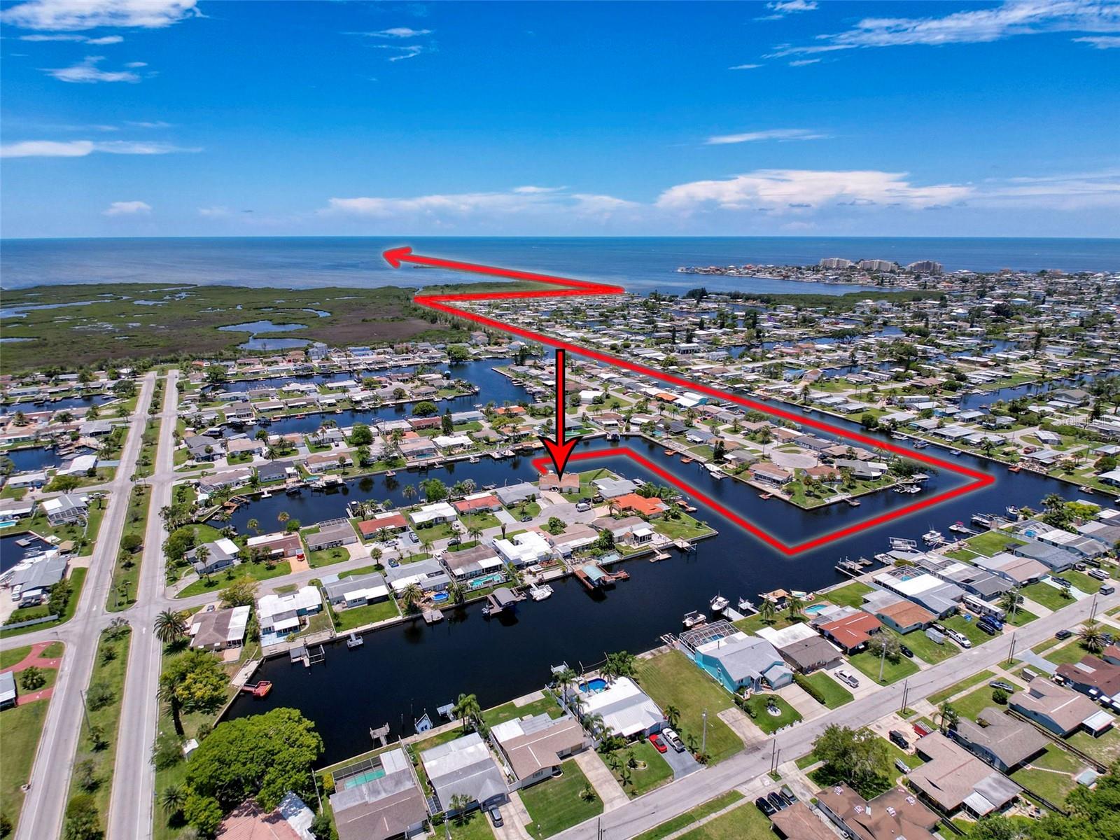 Listing photo id 1 for 12817 2nd Isle