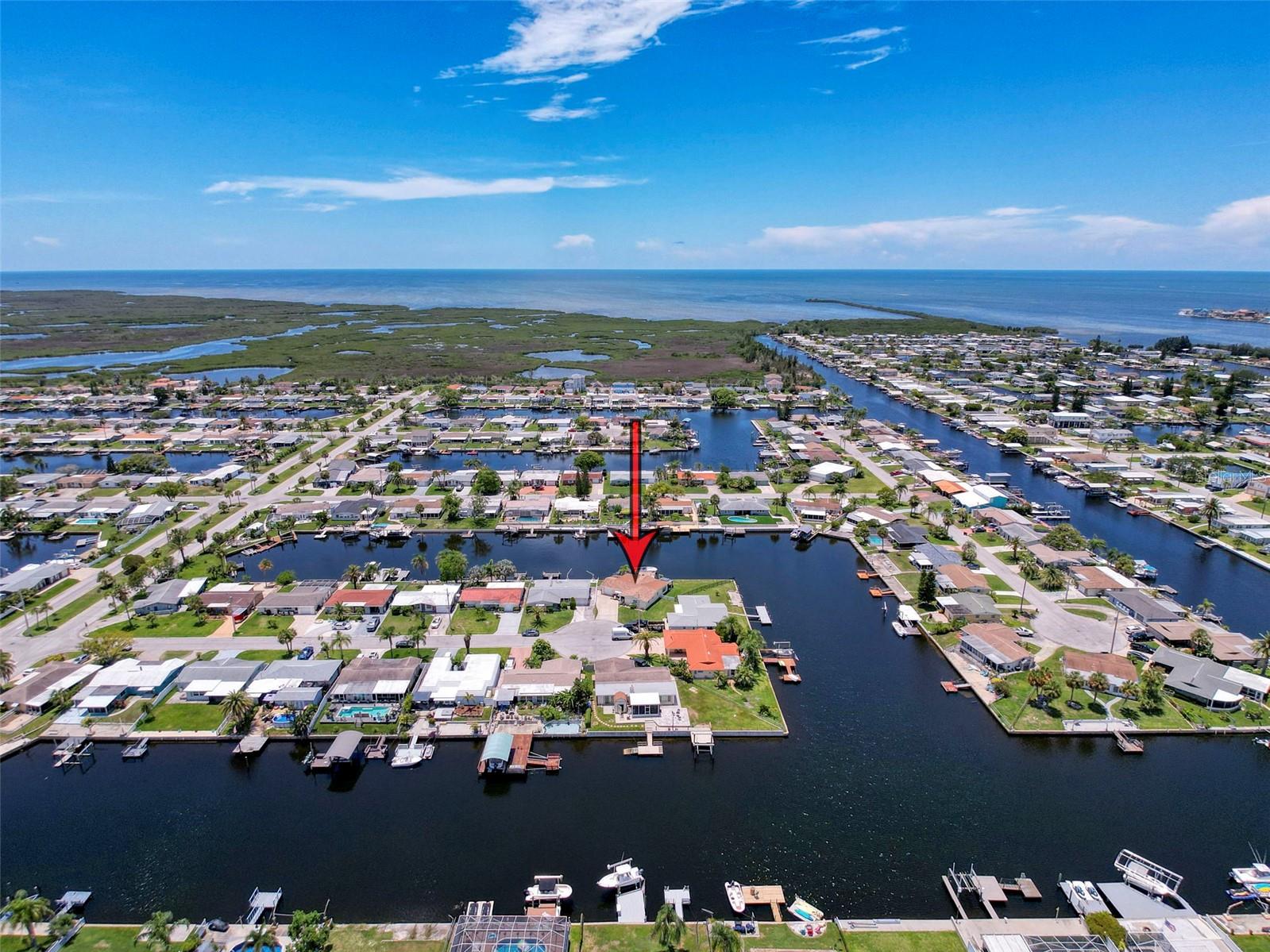 Listing photo id 71 for 12817 2nd Isle