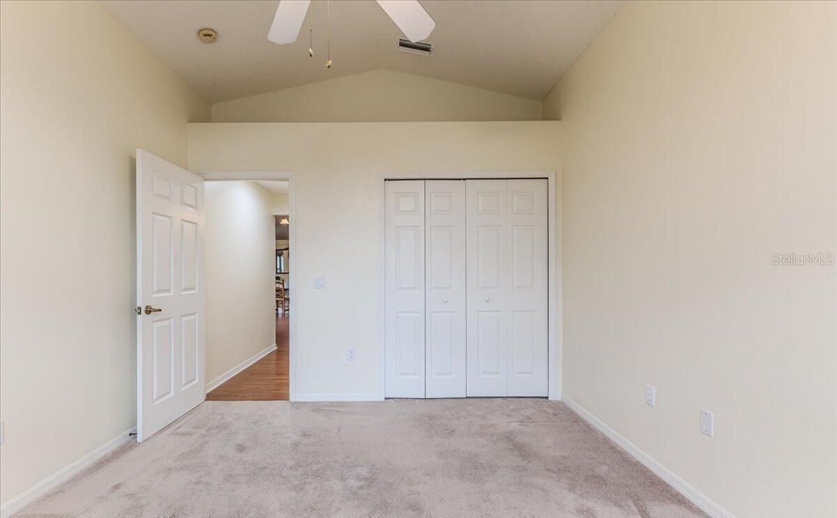 Image 14 of 45 For 11409 Deercroft Court