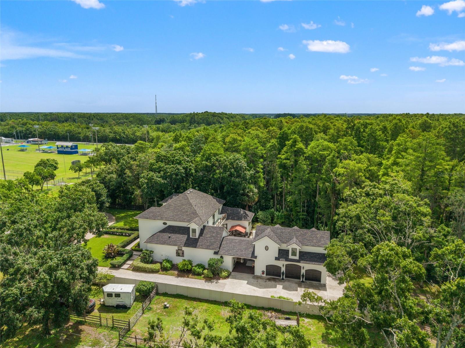 Listing photo id 90 for 3530 Old Keystone Road