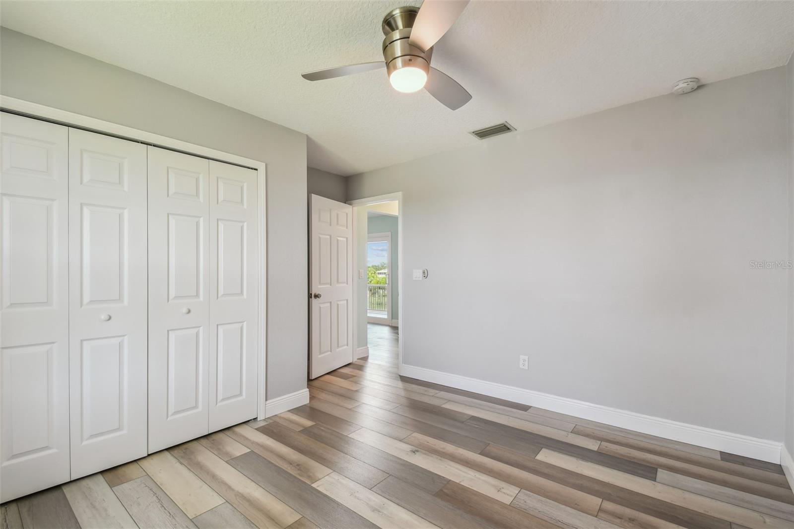 Image 16 of 39 For 3416 Fernleaf Drive