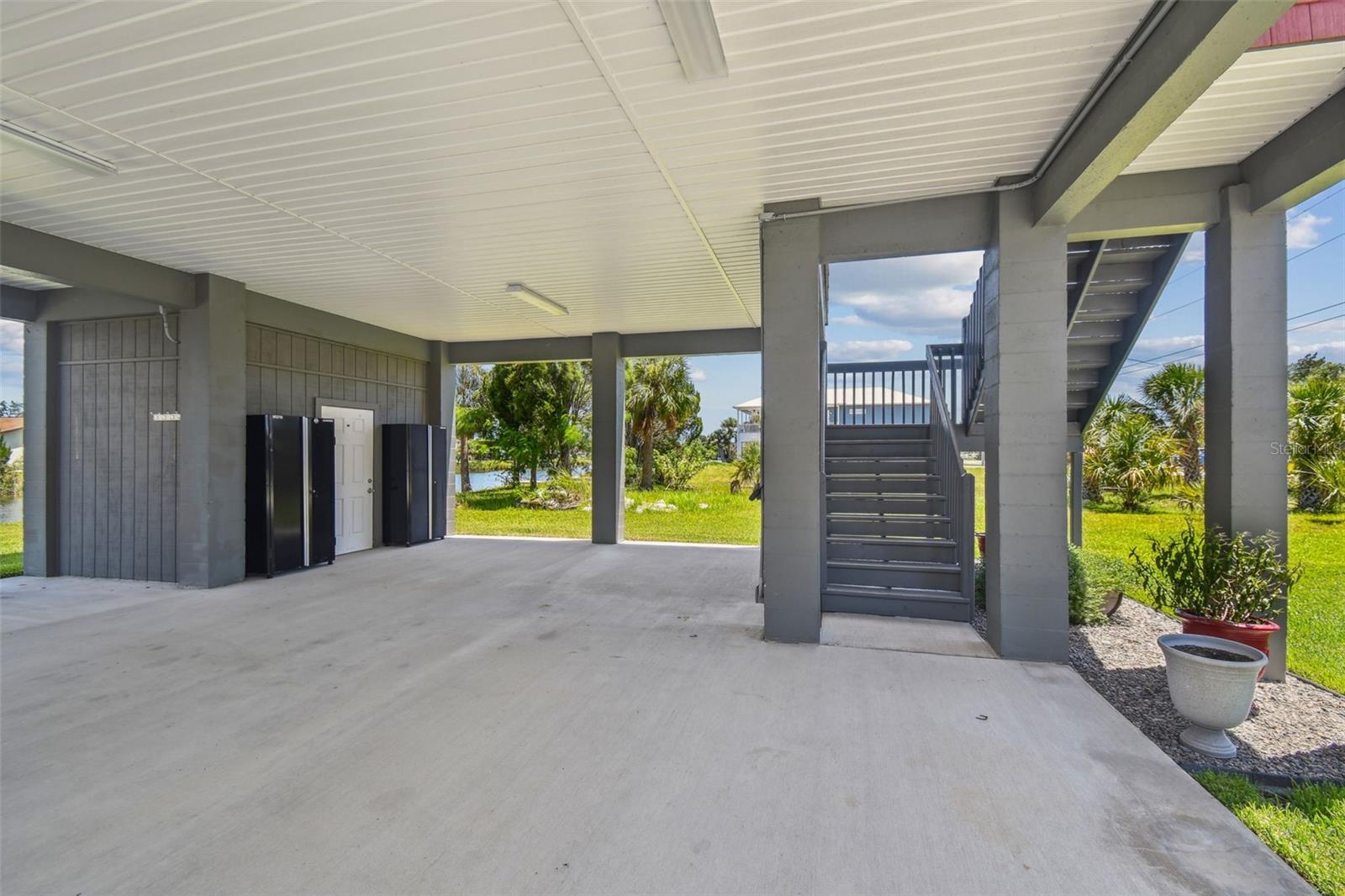 Image 21 of 39 For 3416 Fernleaf Drive