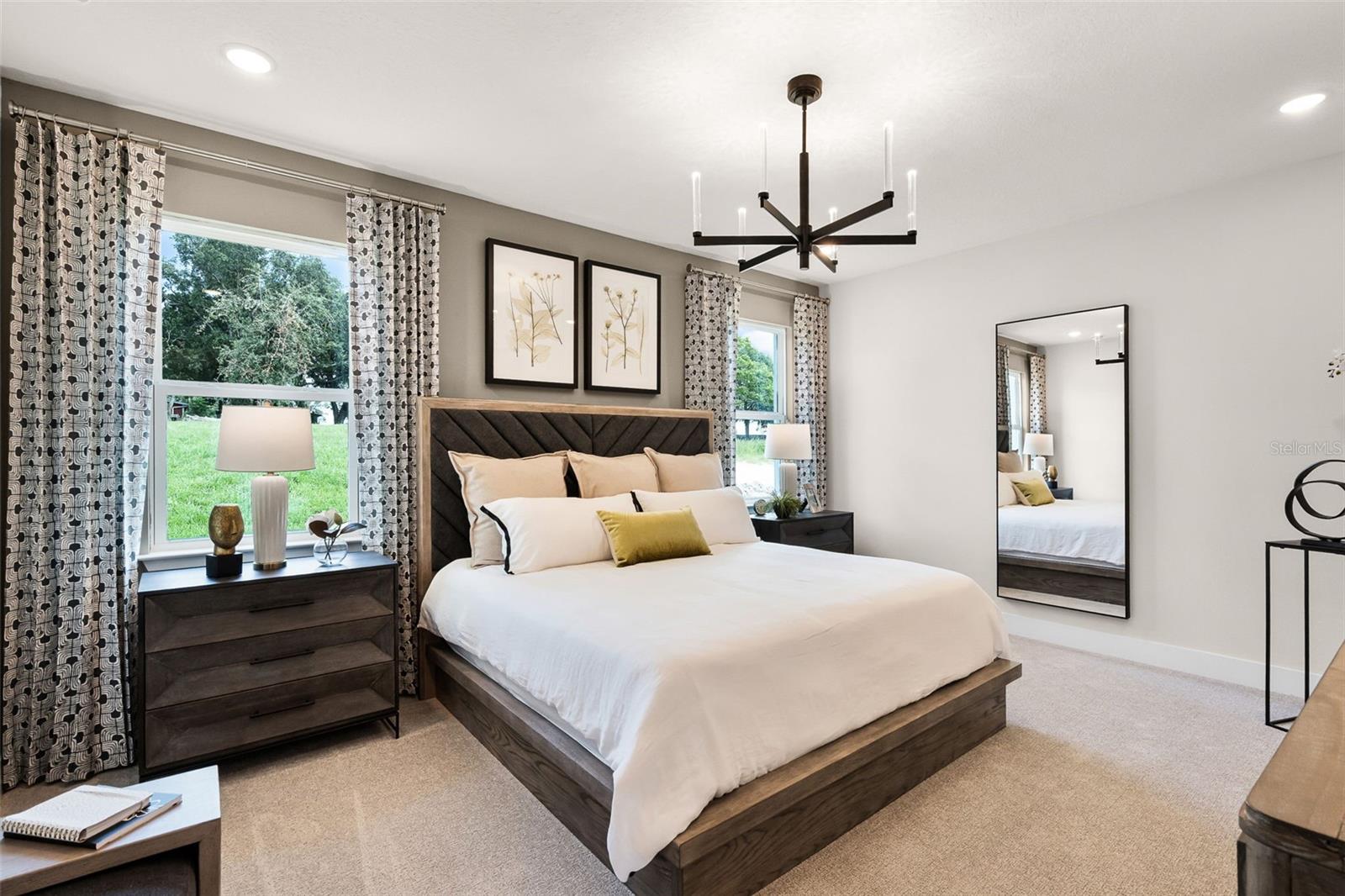Image 11 of 14 For 818 Emerald Grove Drive