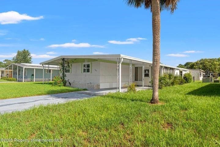 Image 3 of 32 For 7444 Moriah Avenue