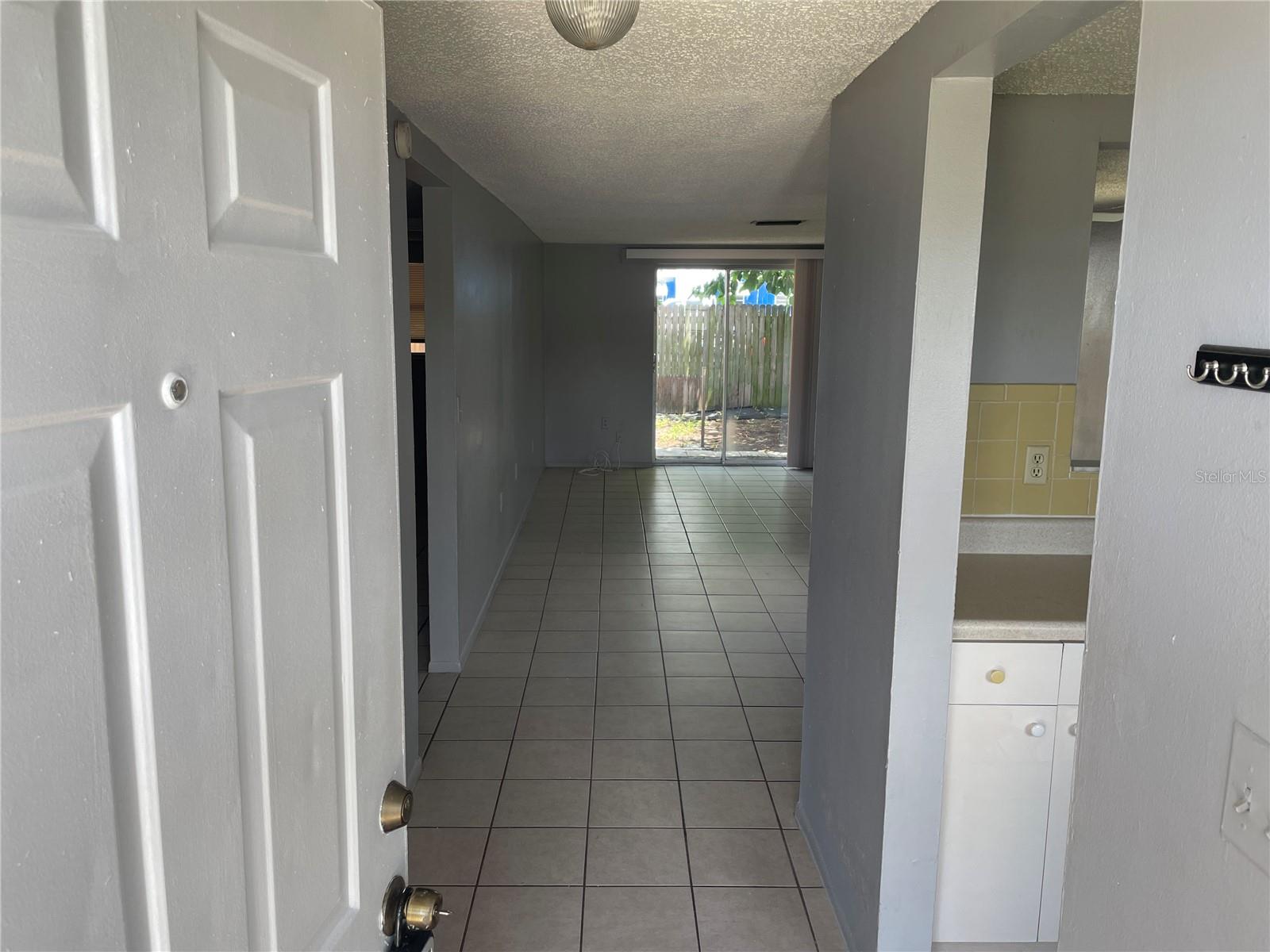 Image 3 of 18 For 4136 Shoreline Drive