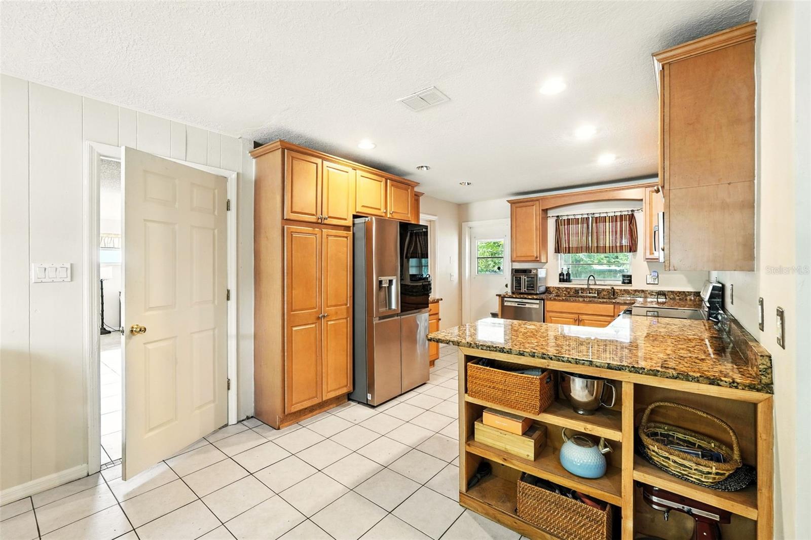 Image 10 of 35 For 6135 Hardrock Circle