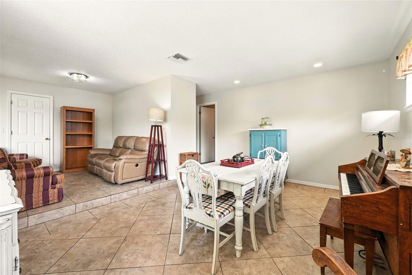 Image 17 of 35 For 6135 Hardrock Circle