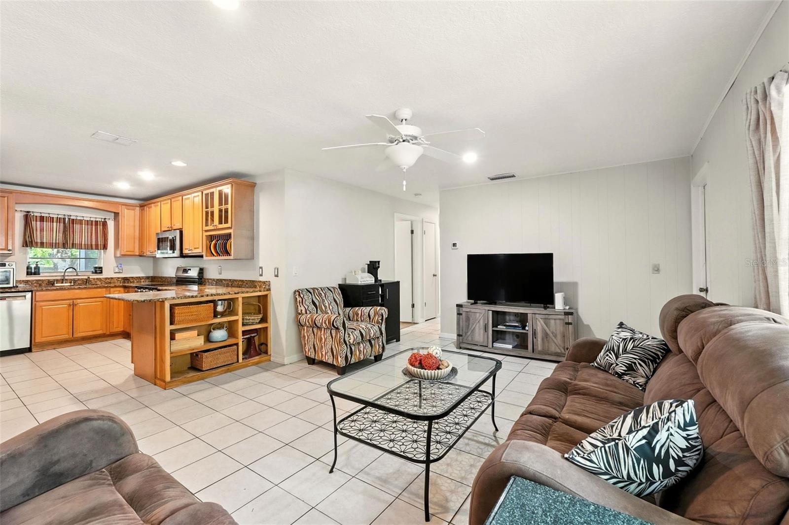 Image 7 of 35 For 6135 Hardrock Circle