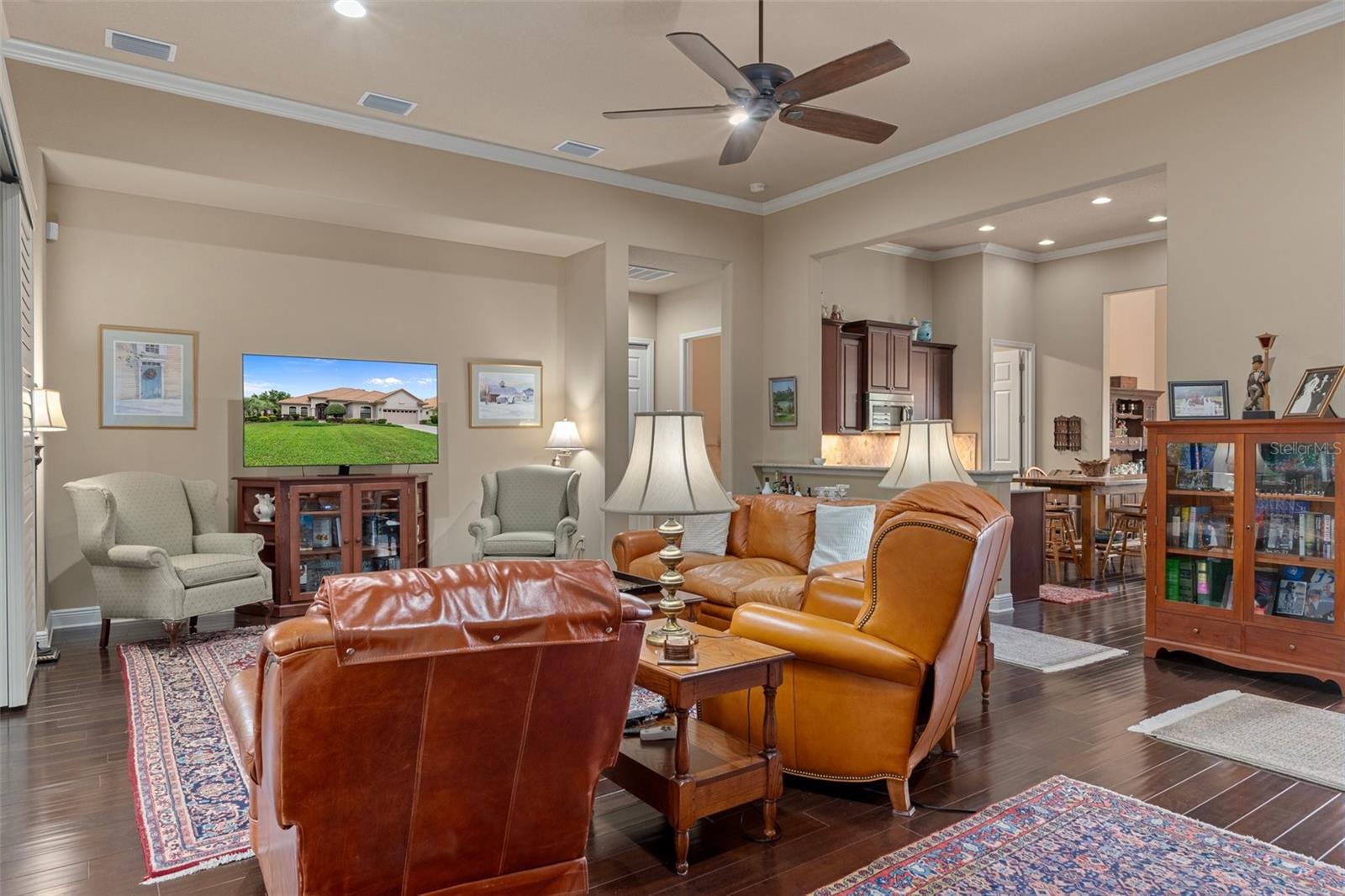 Listing photo id 16 for 1576 Eagle Ridge Path
