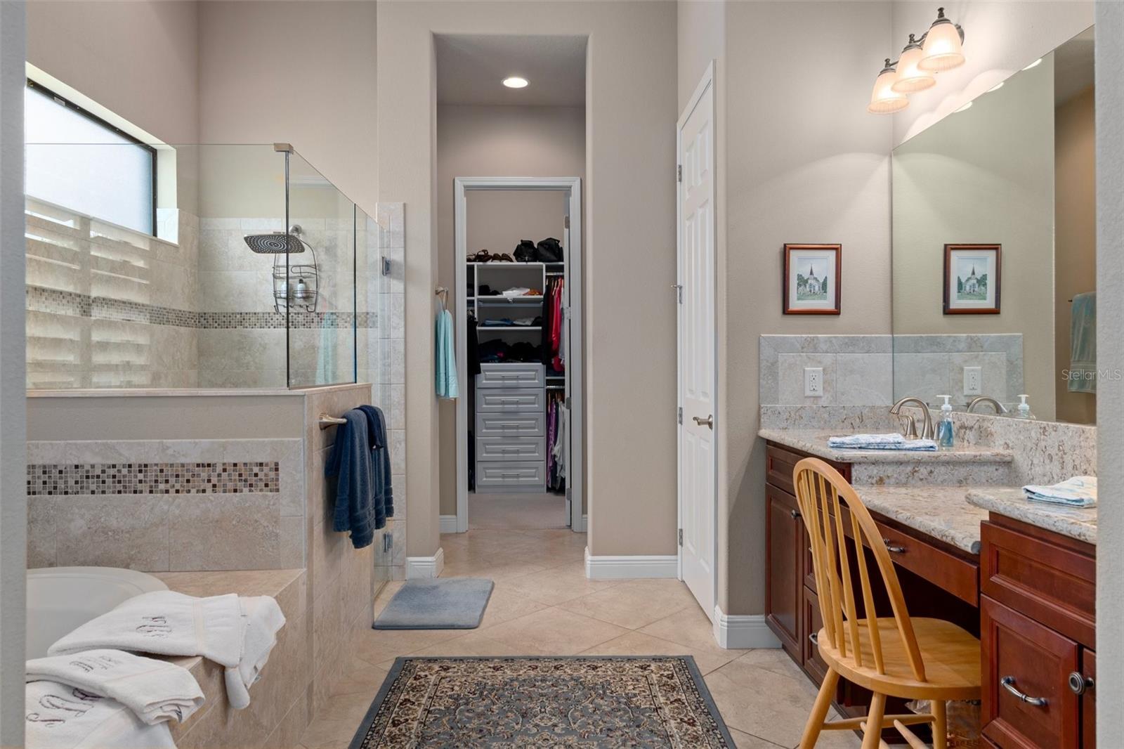 Listing photo id 19 for 1576 Eagle Ridge Path