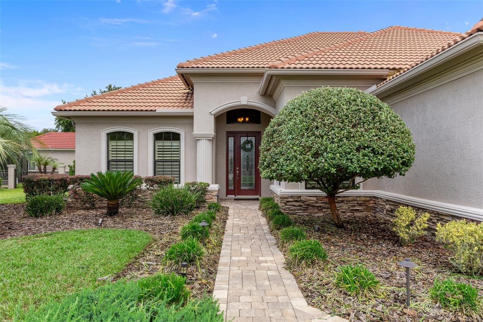 Listing photo id 3 for 1576 Eagle Ridge Path