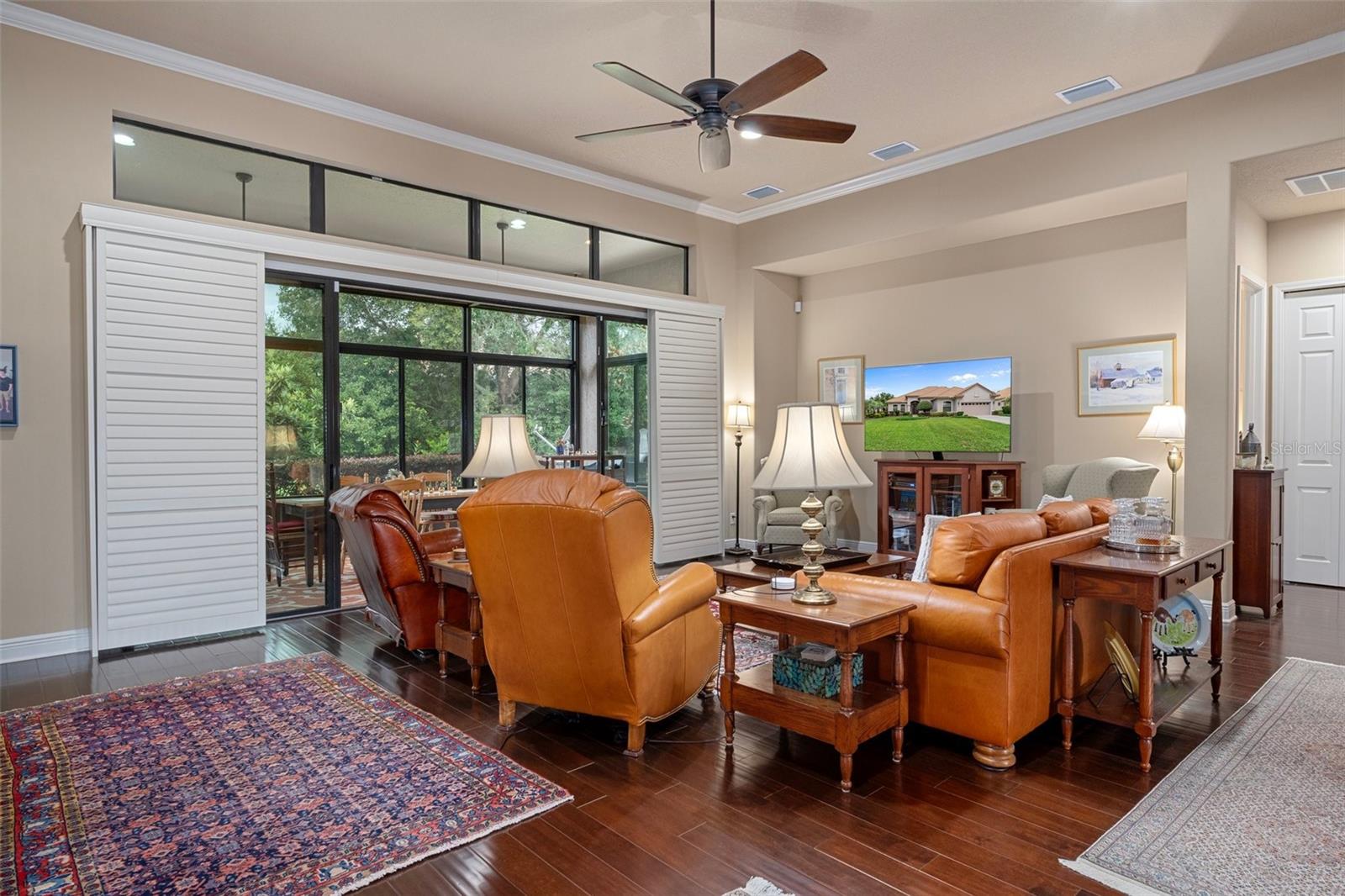 Listing photo id 6 for 1576 Eagle Ridge Path