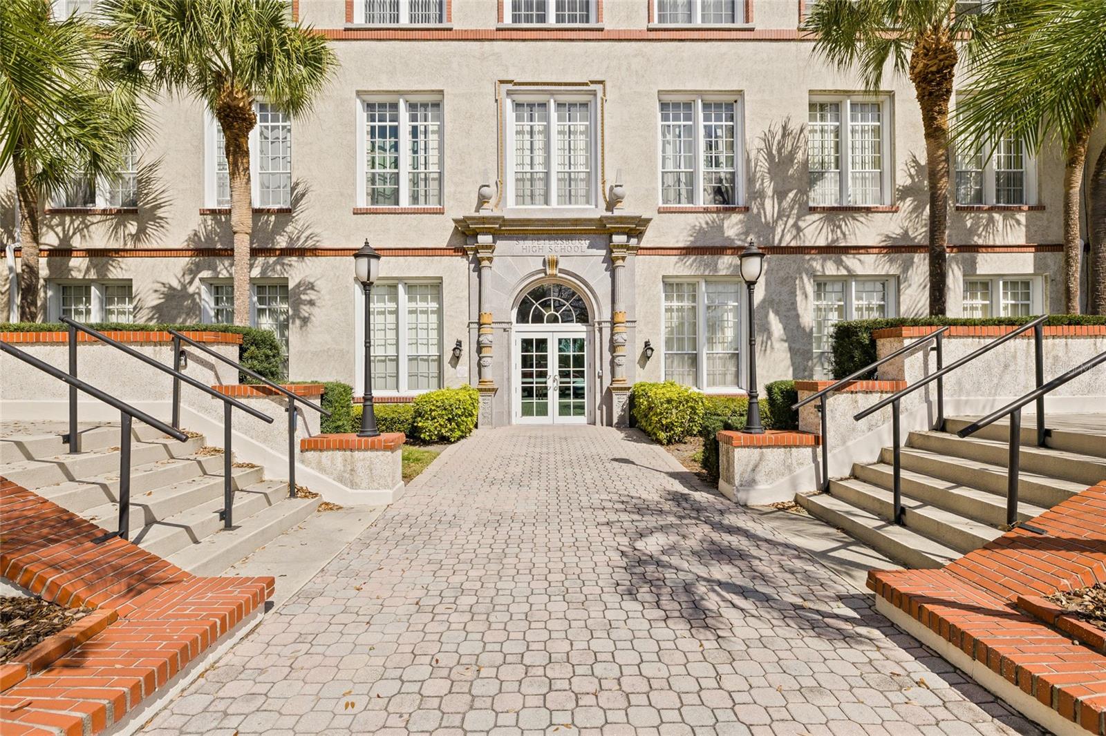 Details for 701 Mirror Lake Drive N 309, ST PETERSBURG, FL 33701