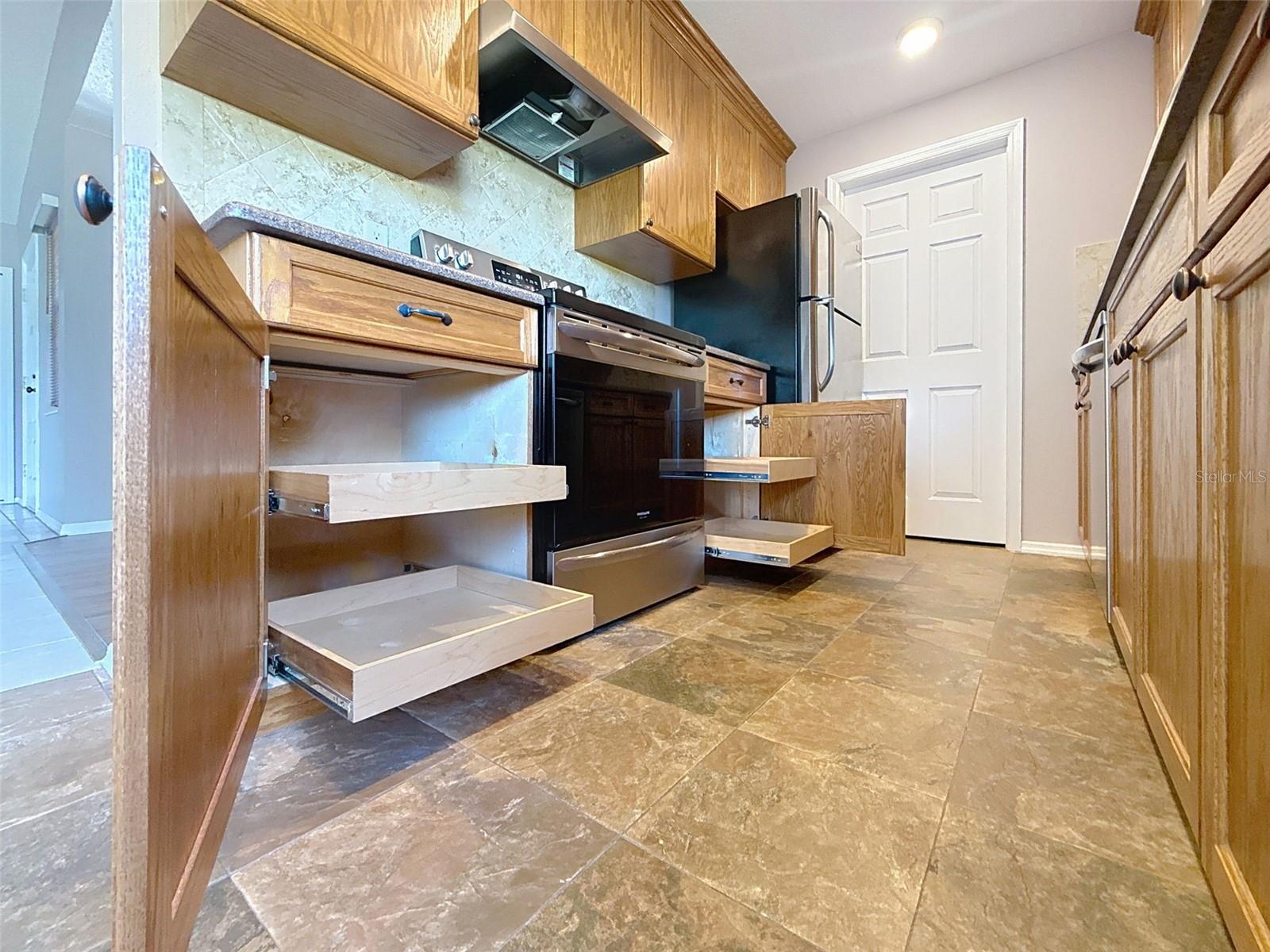 Image 39 of 64 For 7602 St Andrews Boulevard 7596-c
