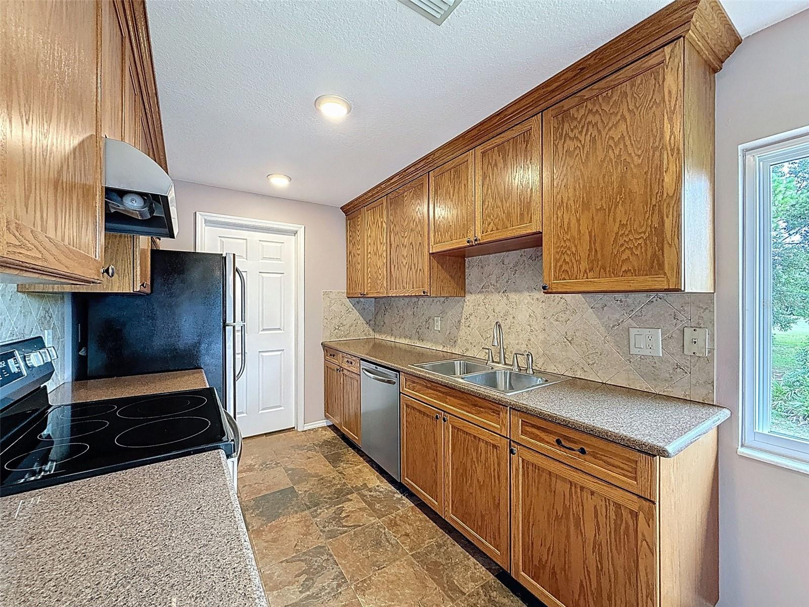Image 40 of 64 For 7602 St Andrews Boulevard 7596-c