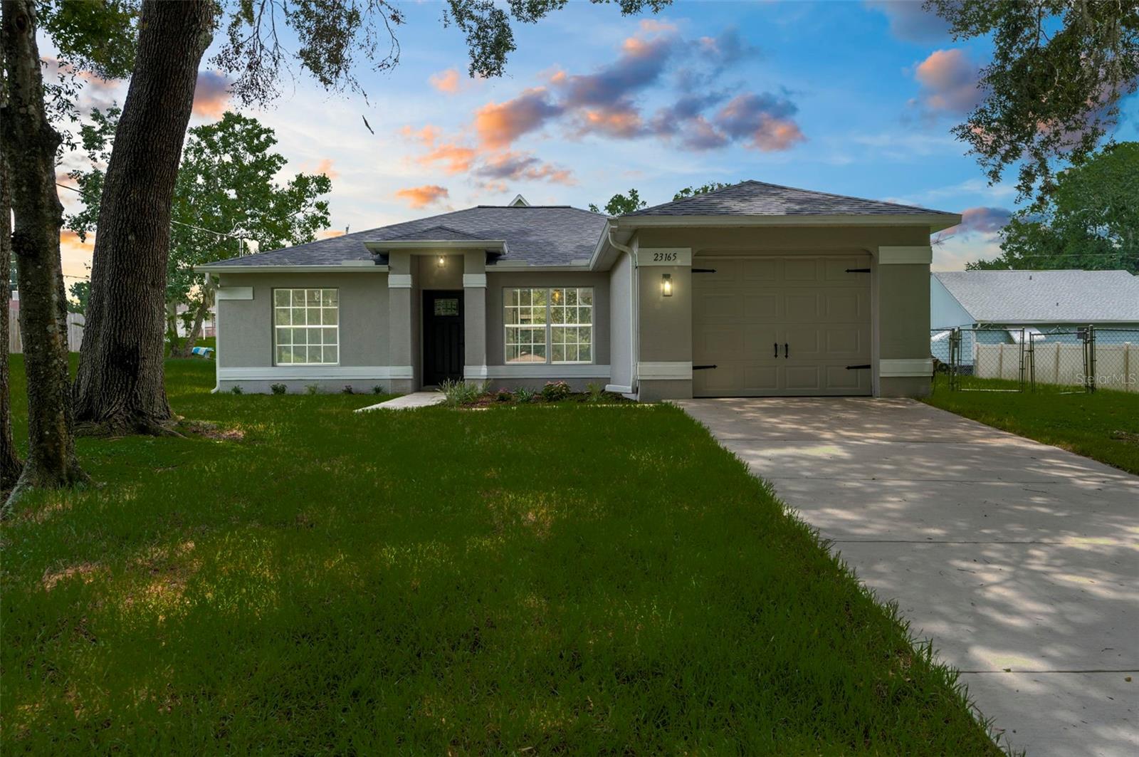 Image 2 of 33 For 23165 Foreside Avenue