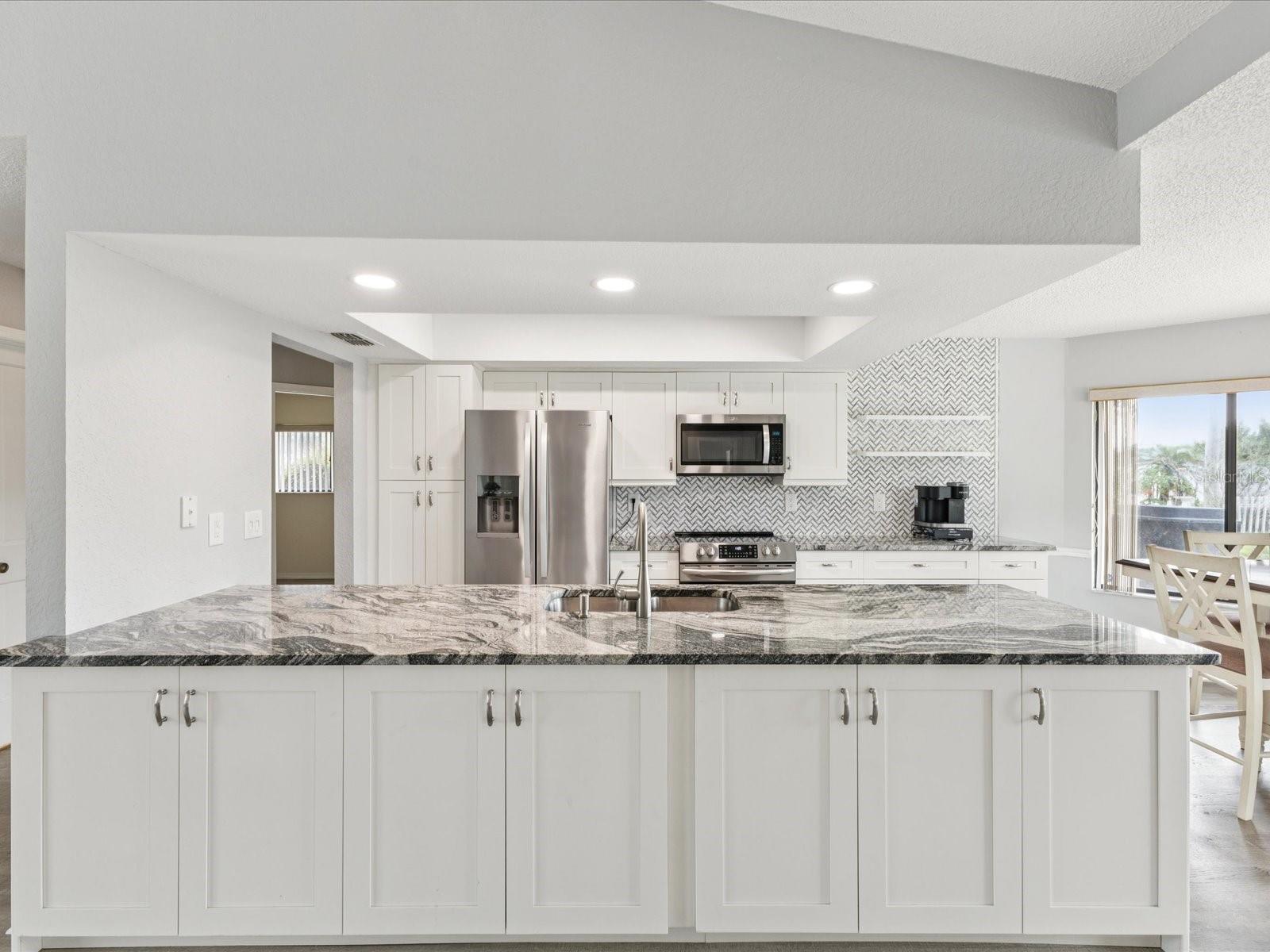 Image 11 of 54 For 8110 Winding Oak Lane