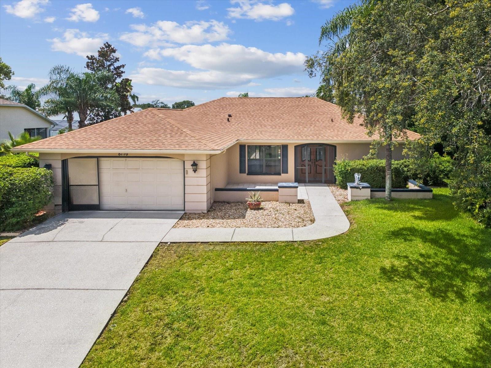 Image 36 of 54 For 8110 Winding Oak Lane