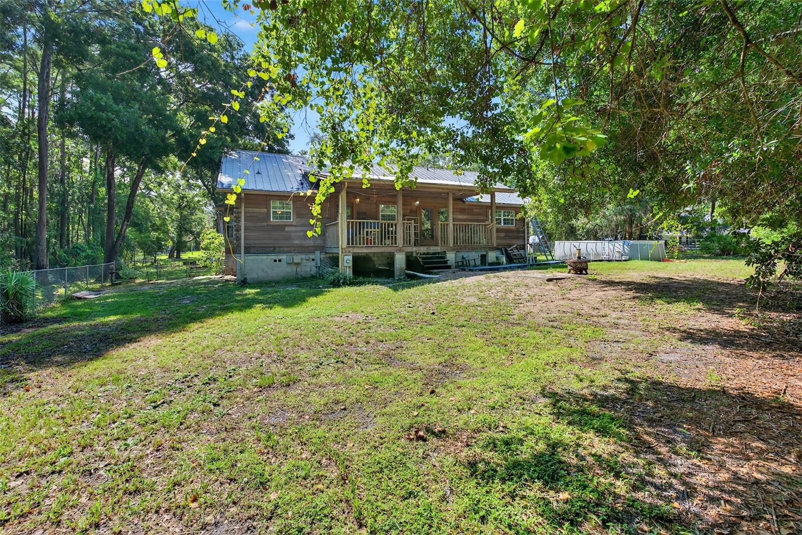 Listing photo id 31 for 10319 Chip Lane