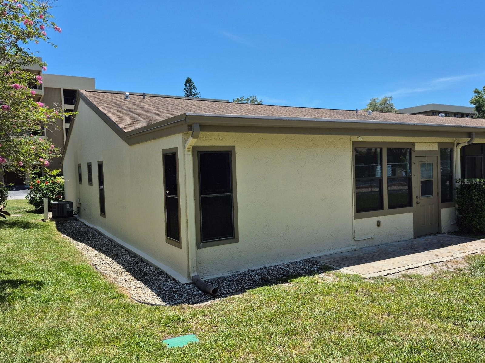 Image 30 of 31 For 1306 Golfview Drive 1306