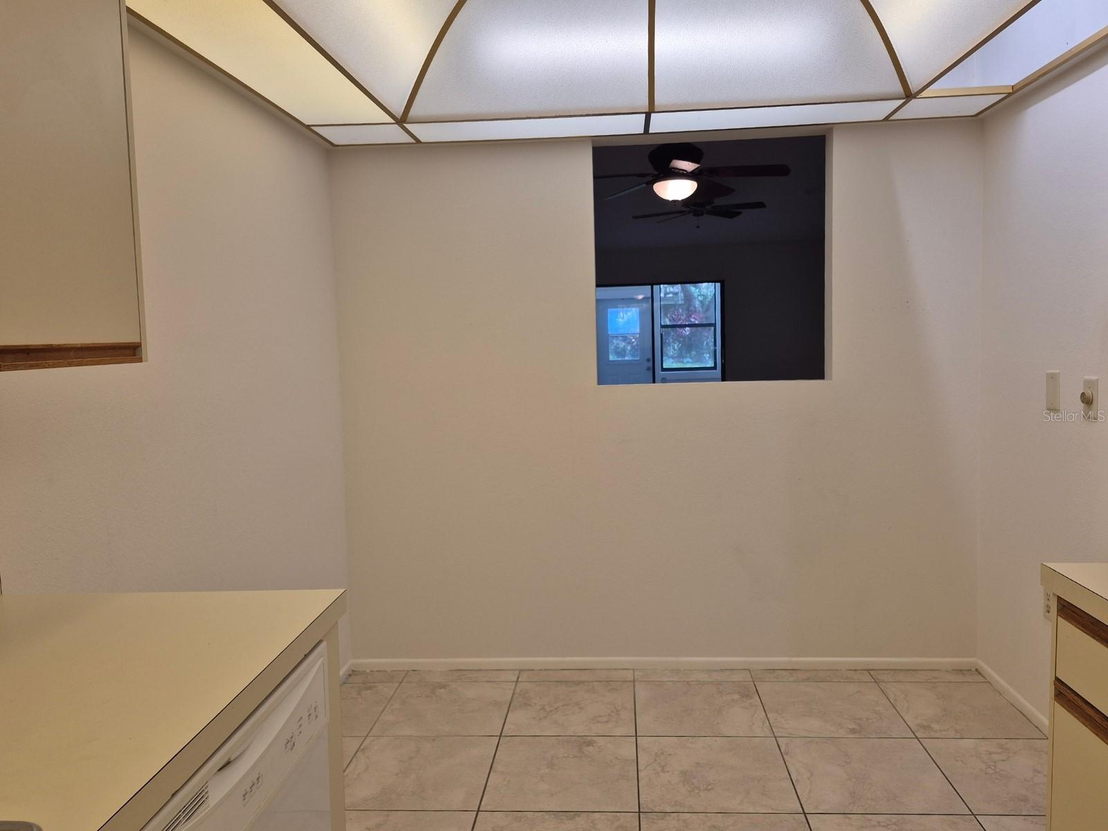 Image 6 of 31 For 1306 Golfview Drive 1306