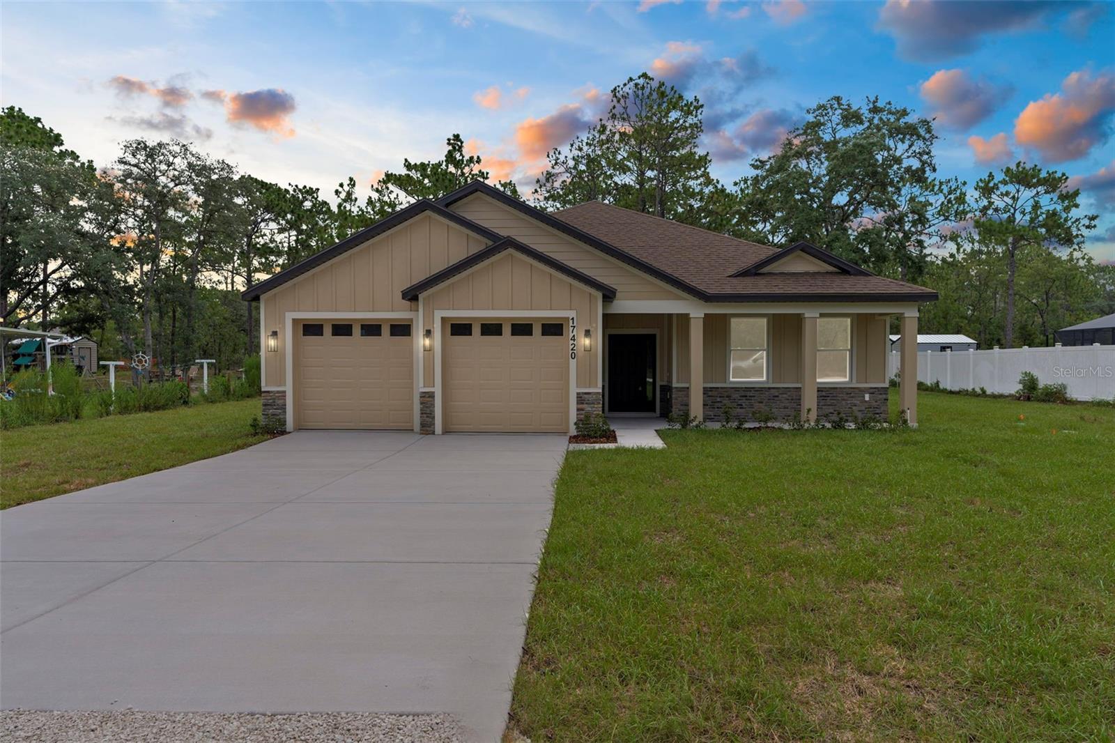 Image 11 of 47 For 17420 Macassar Road
