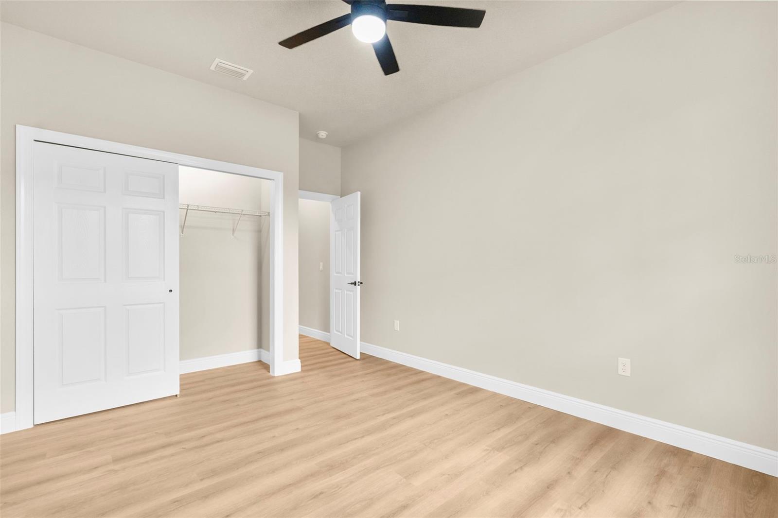 Image 16 of 47 For 17420 Macassar Road