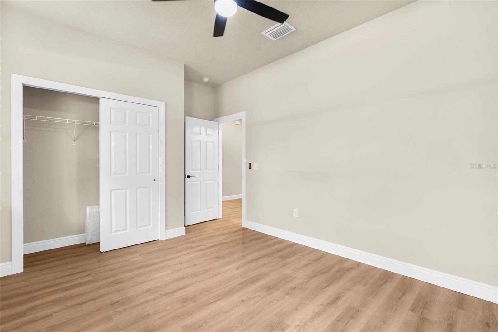 Image 21 of 47 For 17420 Macassar Road