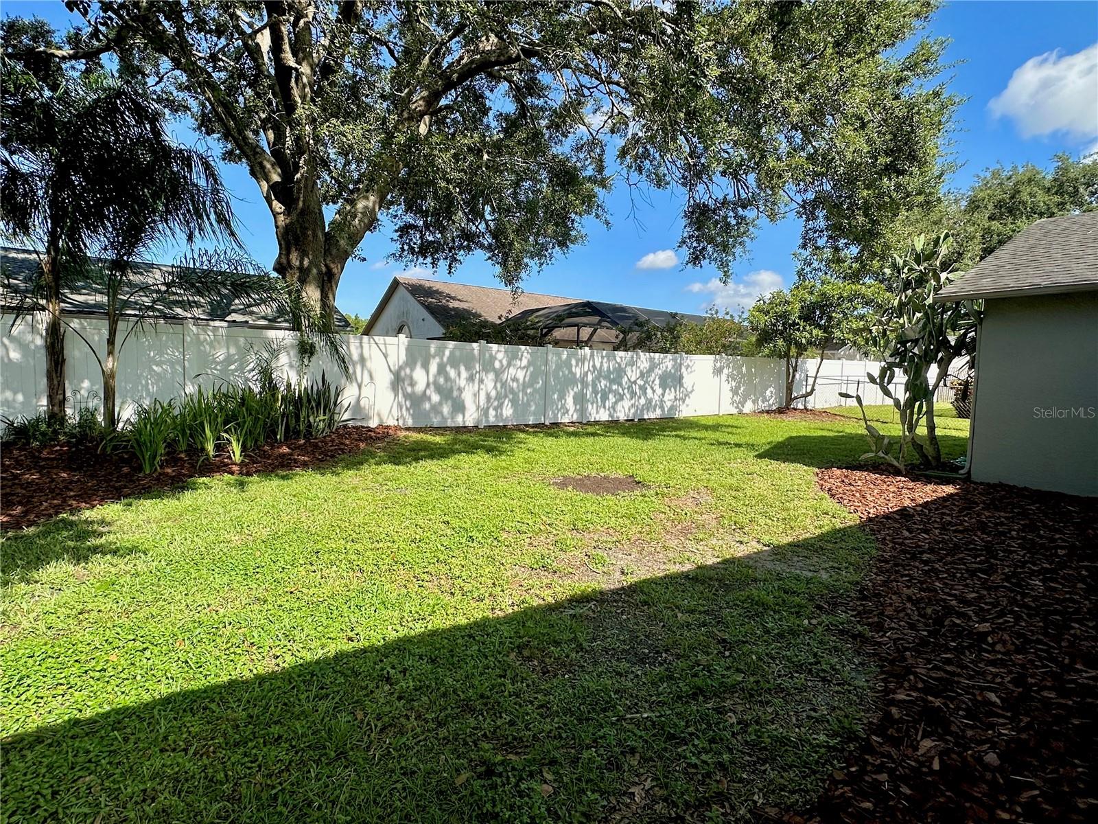 Image 28 of 30 For 5441 Saltamonte Drive
